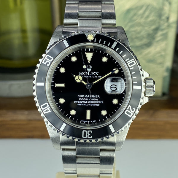1997 Vintage Rolex 16610 Submariner Date Unpolished with Creamy Dial