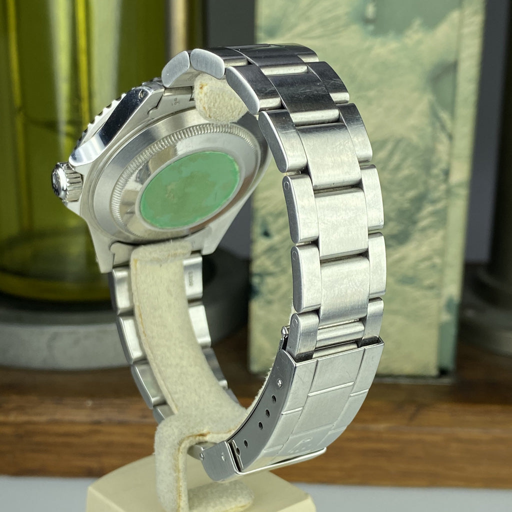 1997 Vintage Rolex 16610 Submariner Date Unpolished  with Creamy Dial