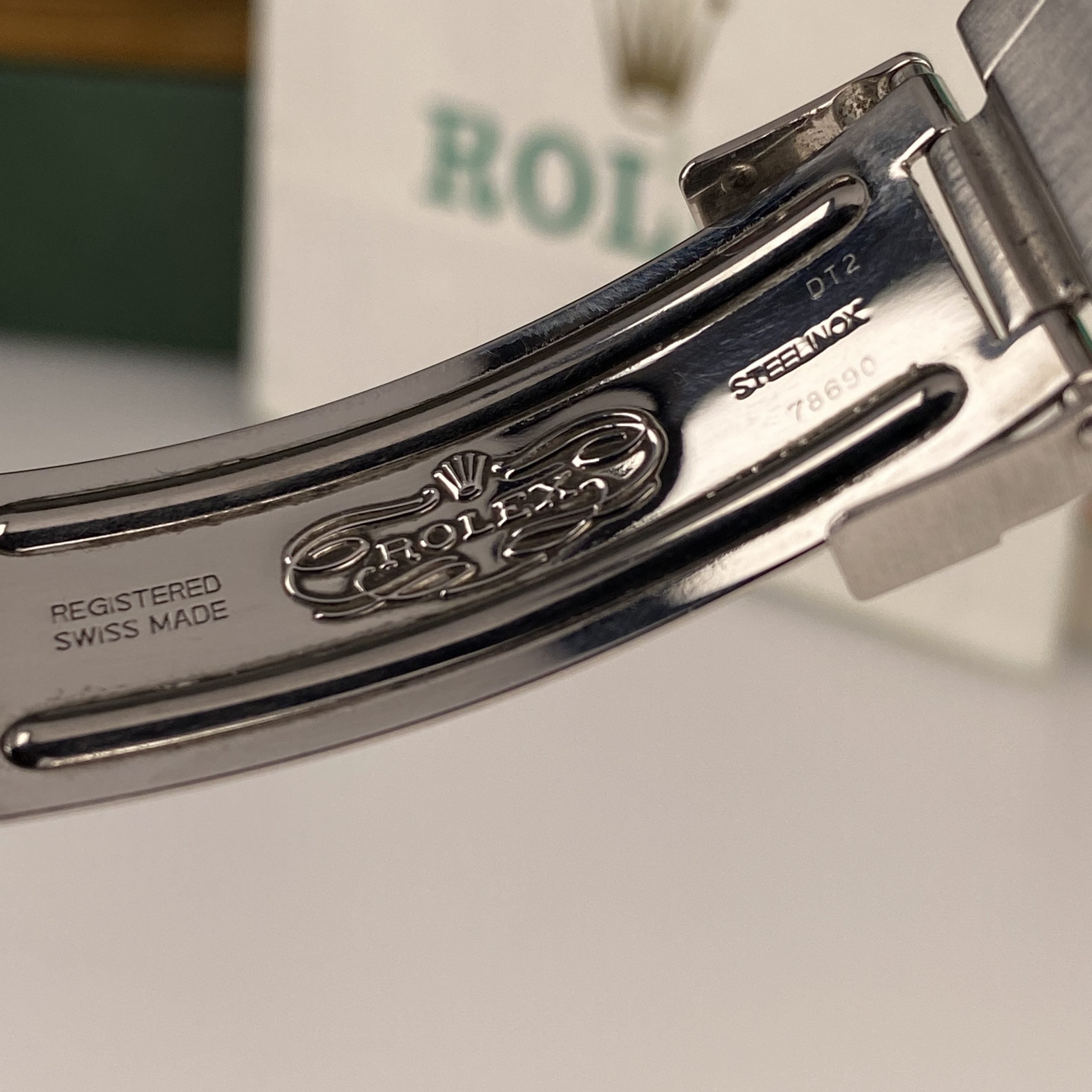 2002 Rolex Explorer 114270 Unpolished Complete Set Box & Papers