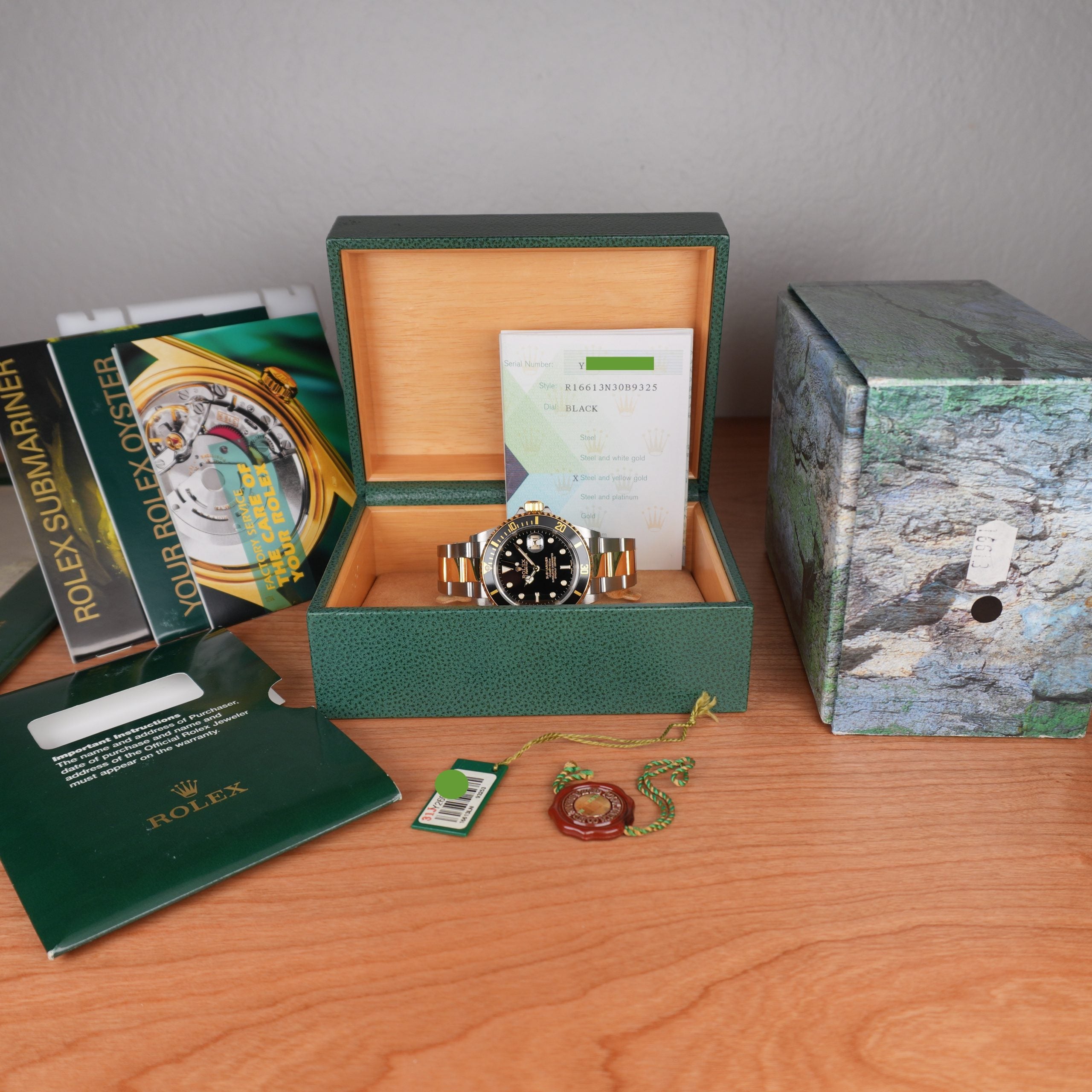 2003 Rolex Submariner 16613 Unpolished Gold and Steel Black Dial Box & Papers complete set
