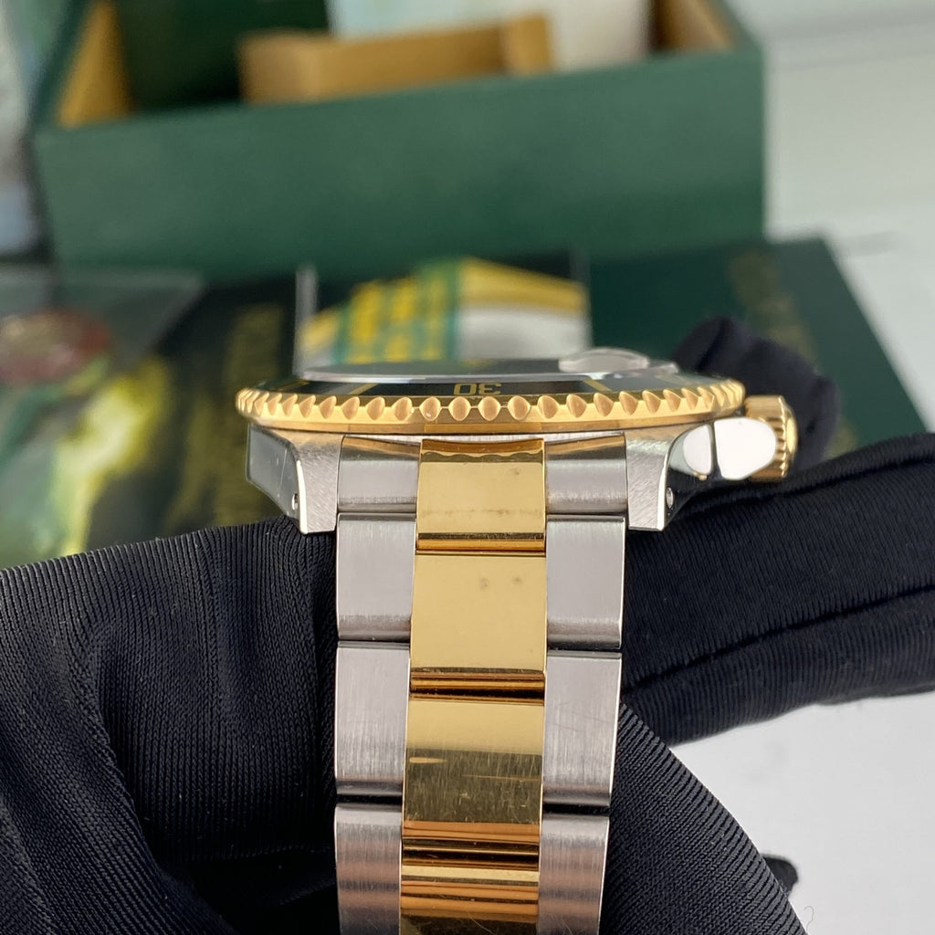 2003 Rolex Submariner 16613 Unpolished Steel & Gold Factory Black Dial Box & Papers complete set