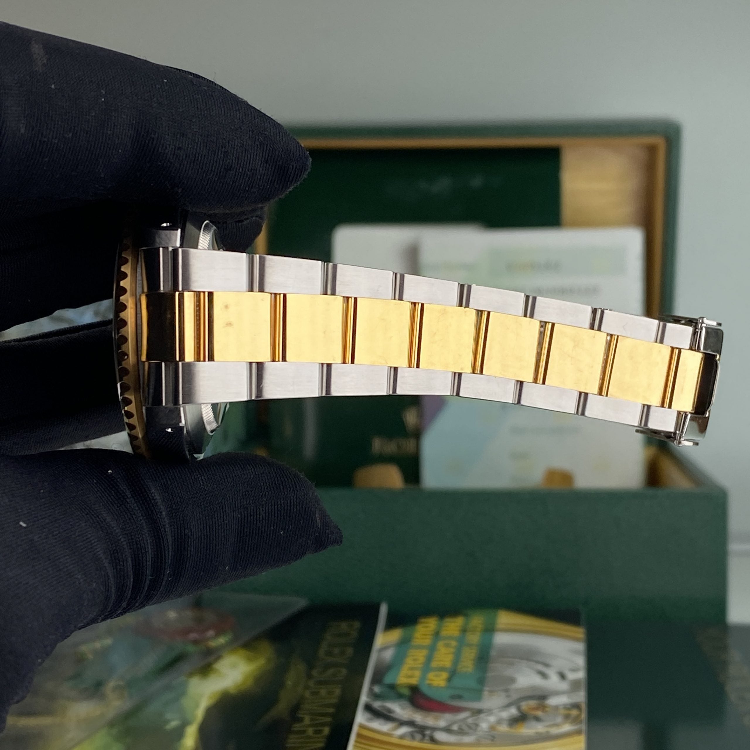 2003 Rolex Submariner 16613 Unpolished Steel & Gold Factory Black Dial Box & Papers complete set