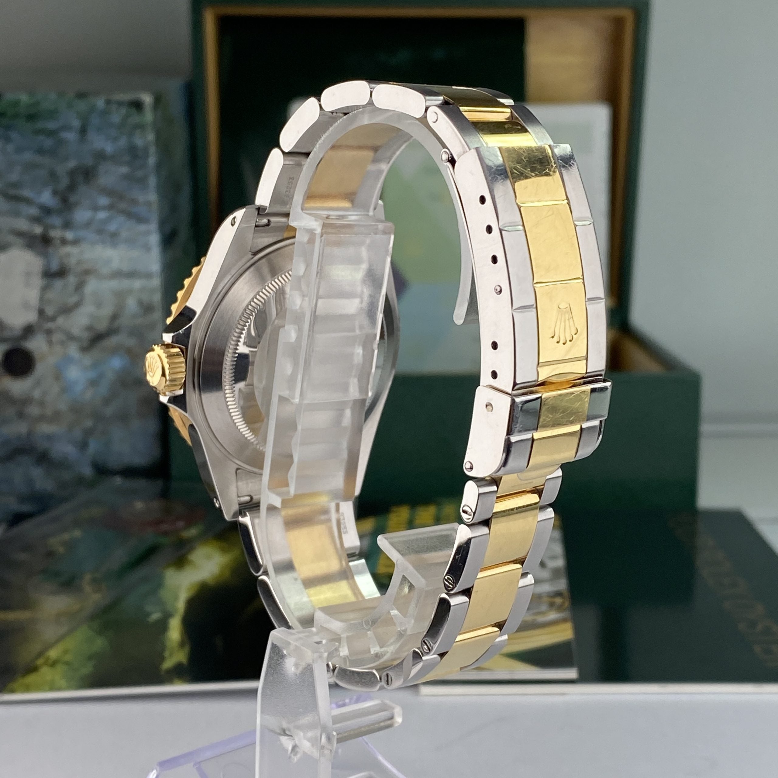 2003 Rolex Submariner 16613 Unpolished Steel & Gold Factory Black Dial Box & Papers complete set