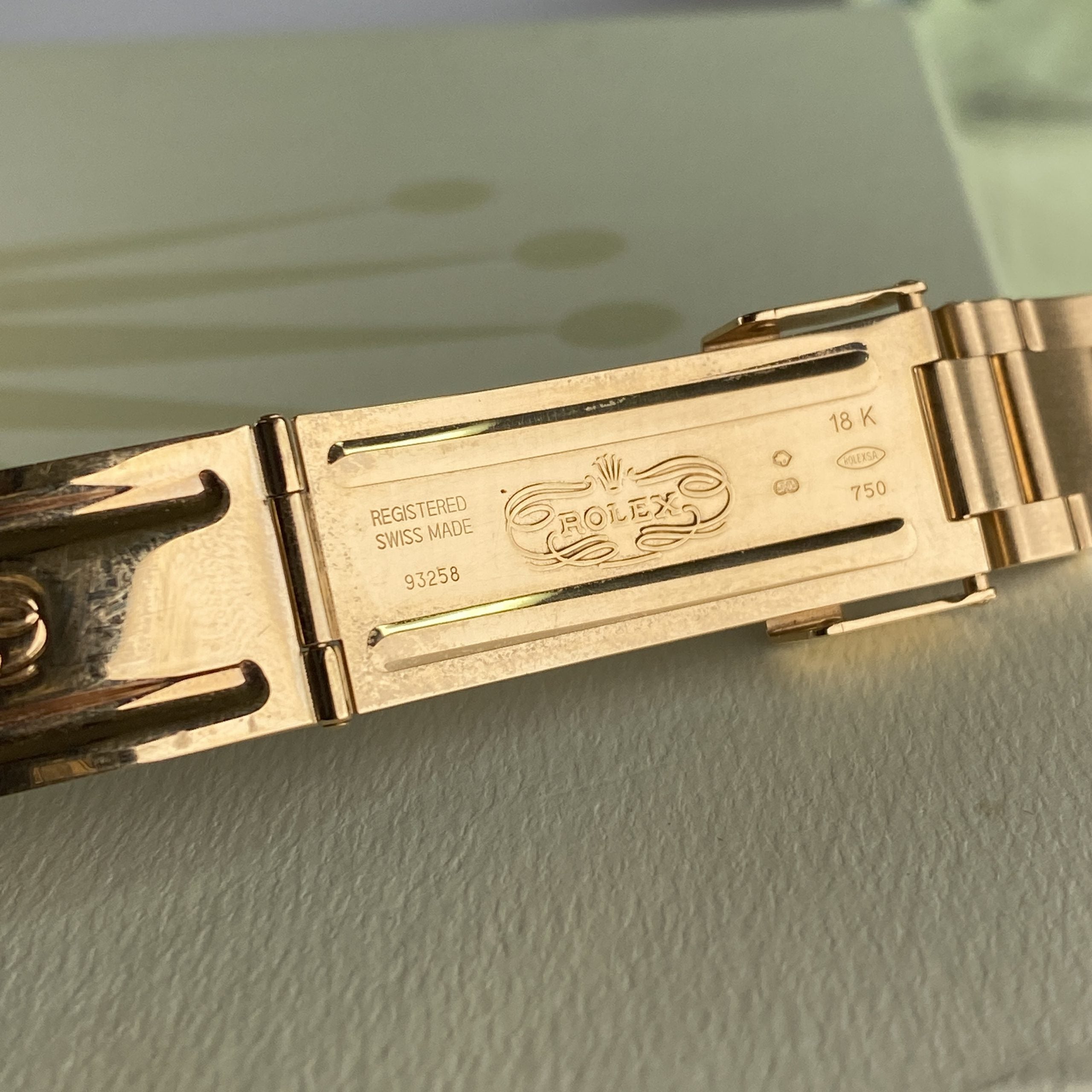 2003 Rolex Submariner 16618 Unpolished Factory Diamond Serti Dial with Box & Papers Complete
