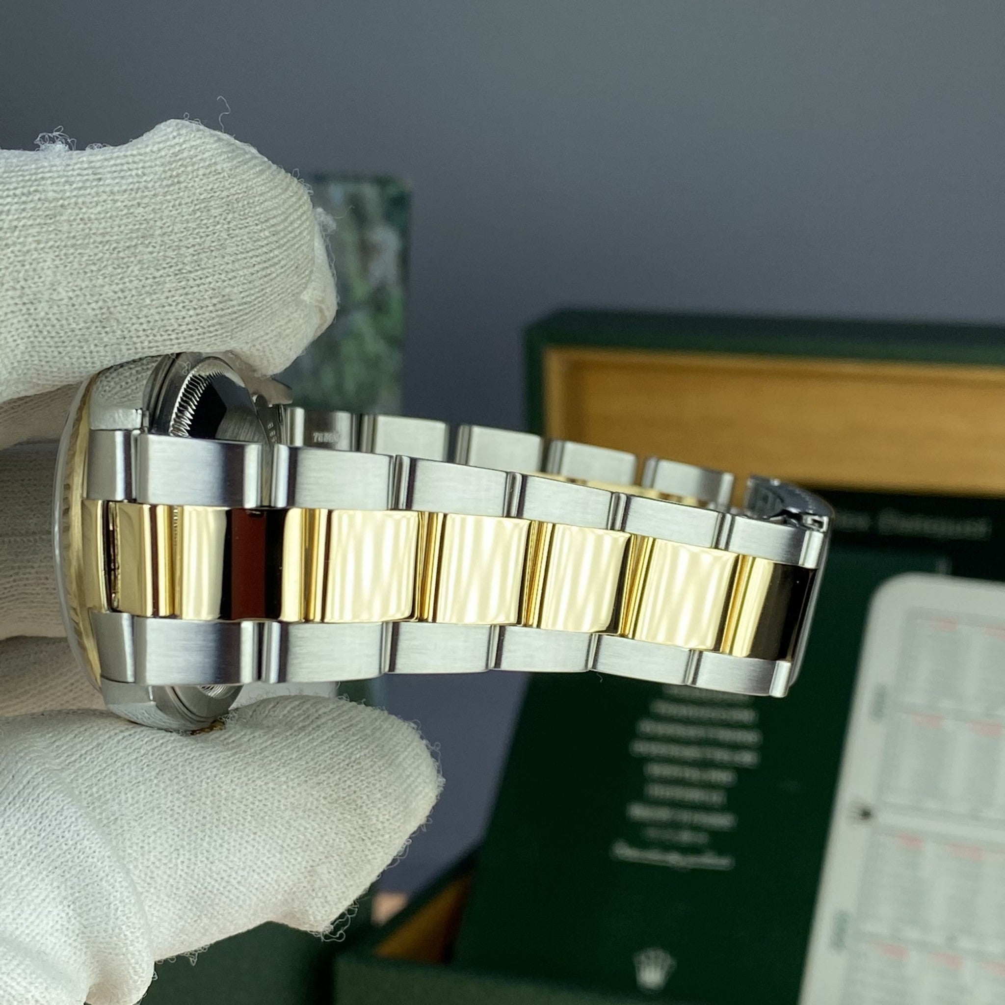 2003 Rolex Datejust 16233 Steel & Gold Roman Dial with Box & Papers