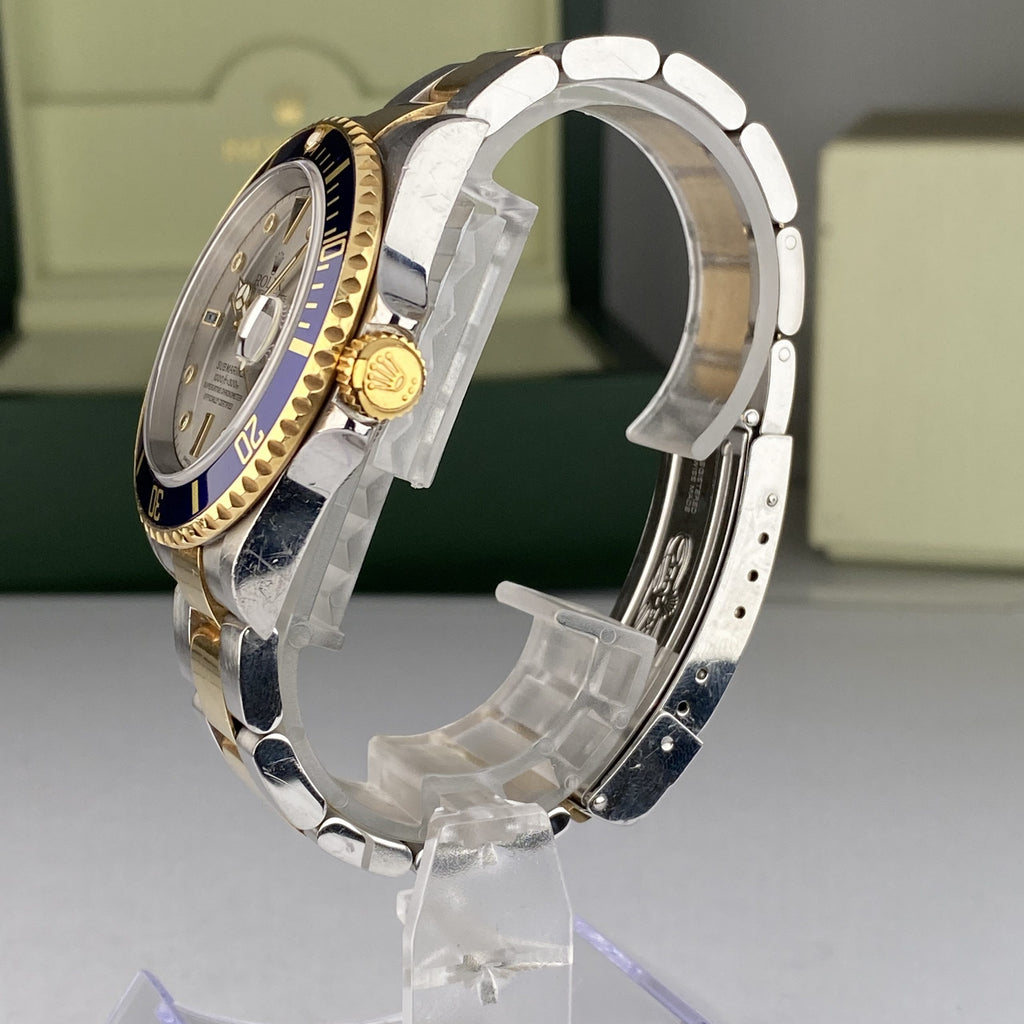 2004 Rolex Submariner 16613 Blue Unpolished Steel & Gold Factory Sultan Serti Diamond Dial