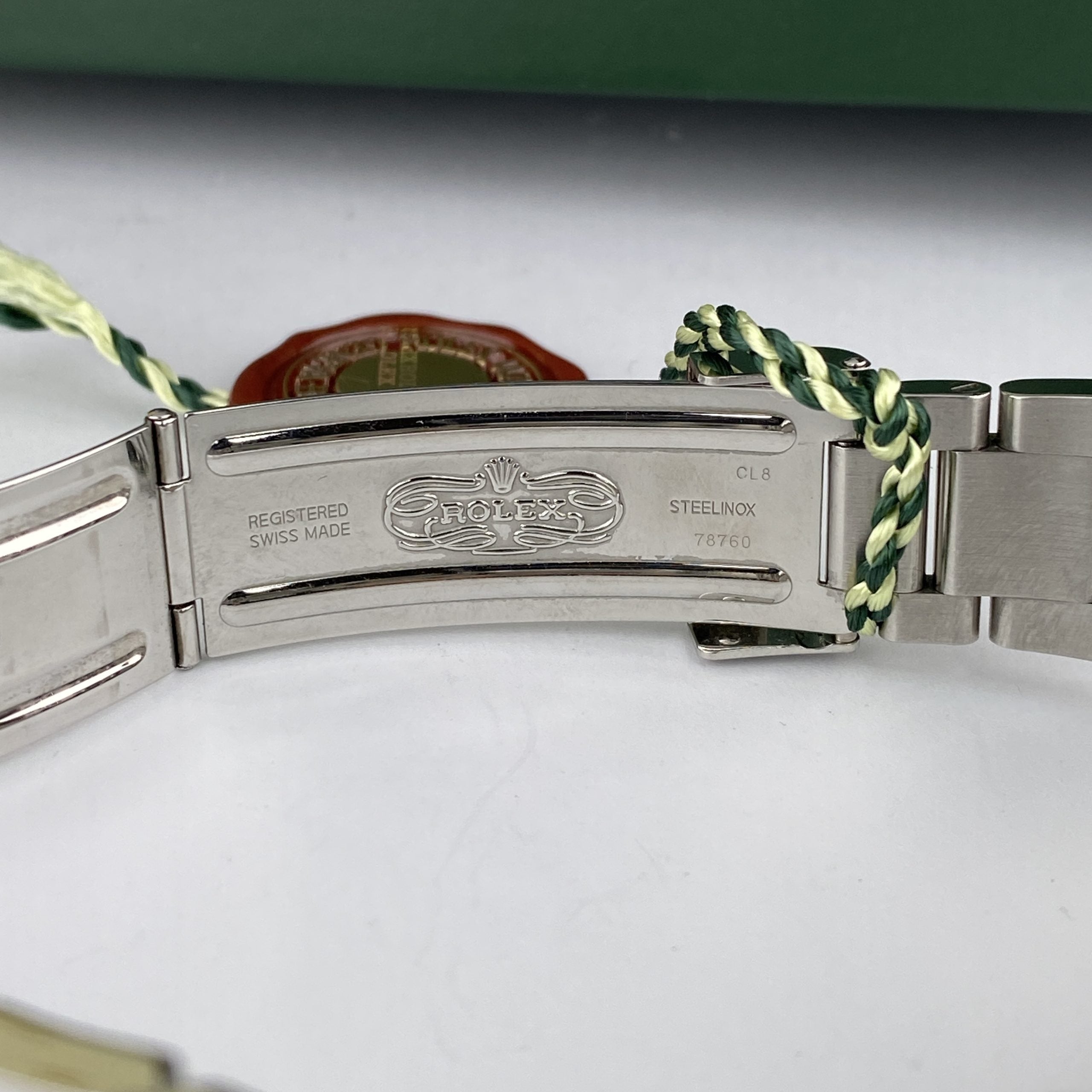 2004 Rolex Yacht-Master 16622 Steel Platinum Bezel Unpolished complete set box & papers