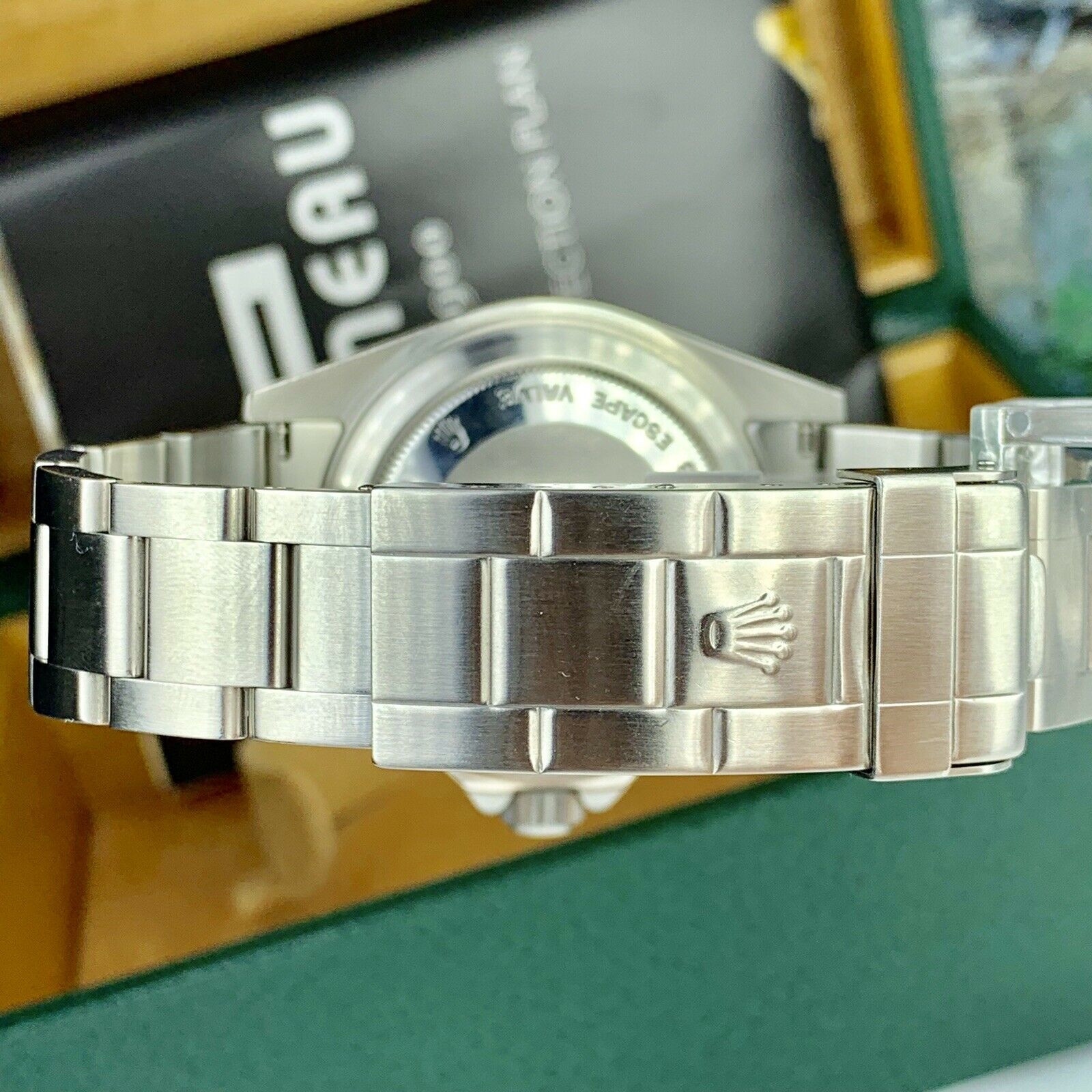 2006 Vintage Rolex 16600 Sea-Dweller with box