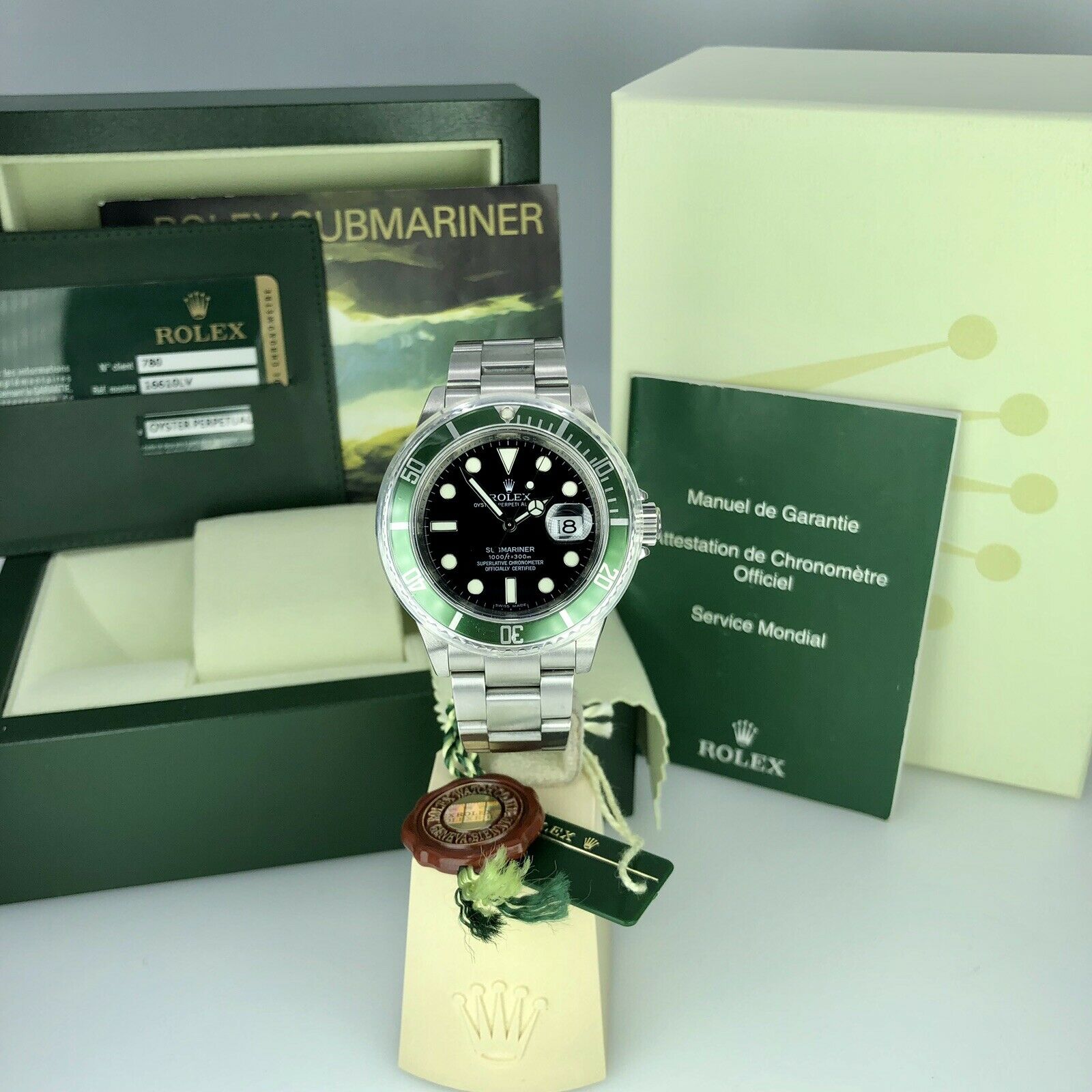 2008 NOS Rolex 16610LV Submariner Anniversary Green Kermit Full Set Card M