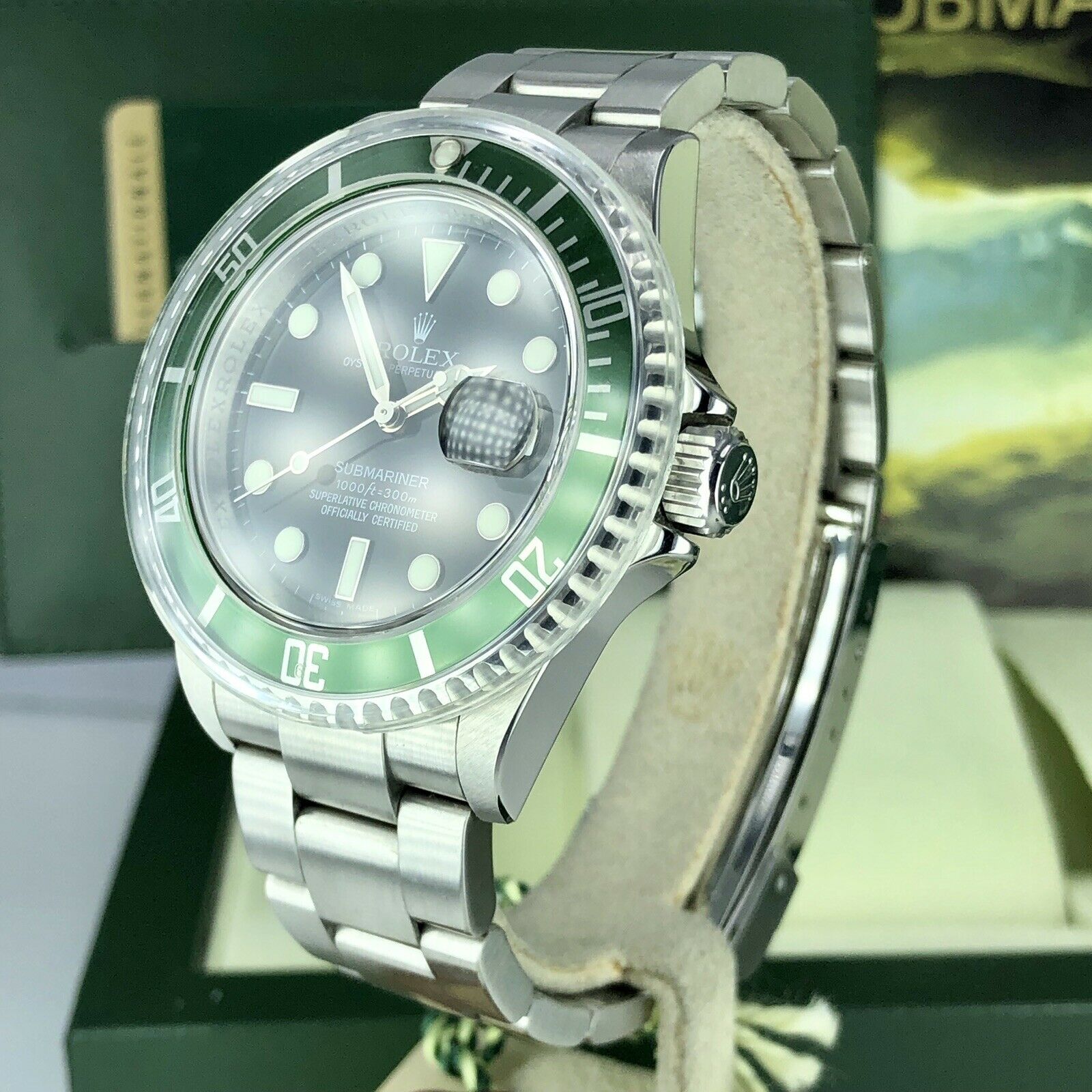 2008 NOS Rolex 16610LV Submariner Anniversary Green Kermit Full Set Card M