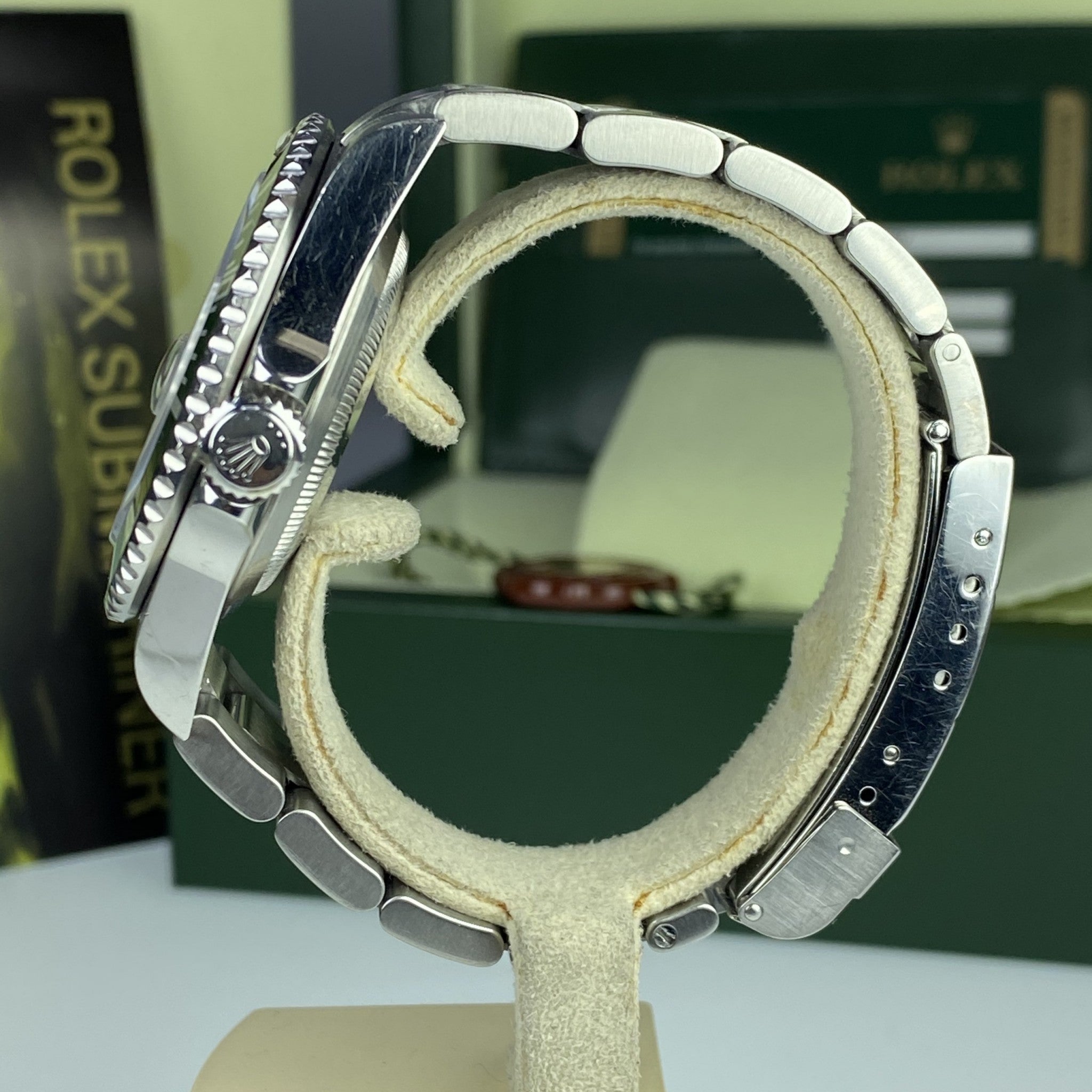 2008 Rolex Submariner 16610LV Anniversary Kermit Box and Card Unpolished