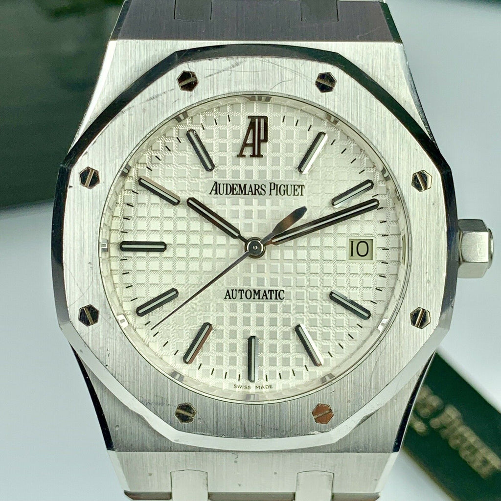 2012 Audemars Piguet Royal Oak 39mm 15300st.oo.1220st.01 SS Watch