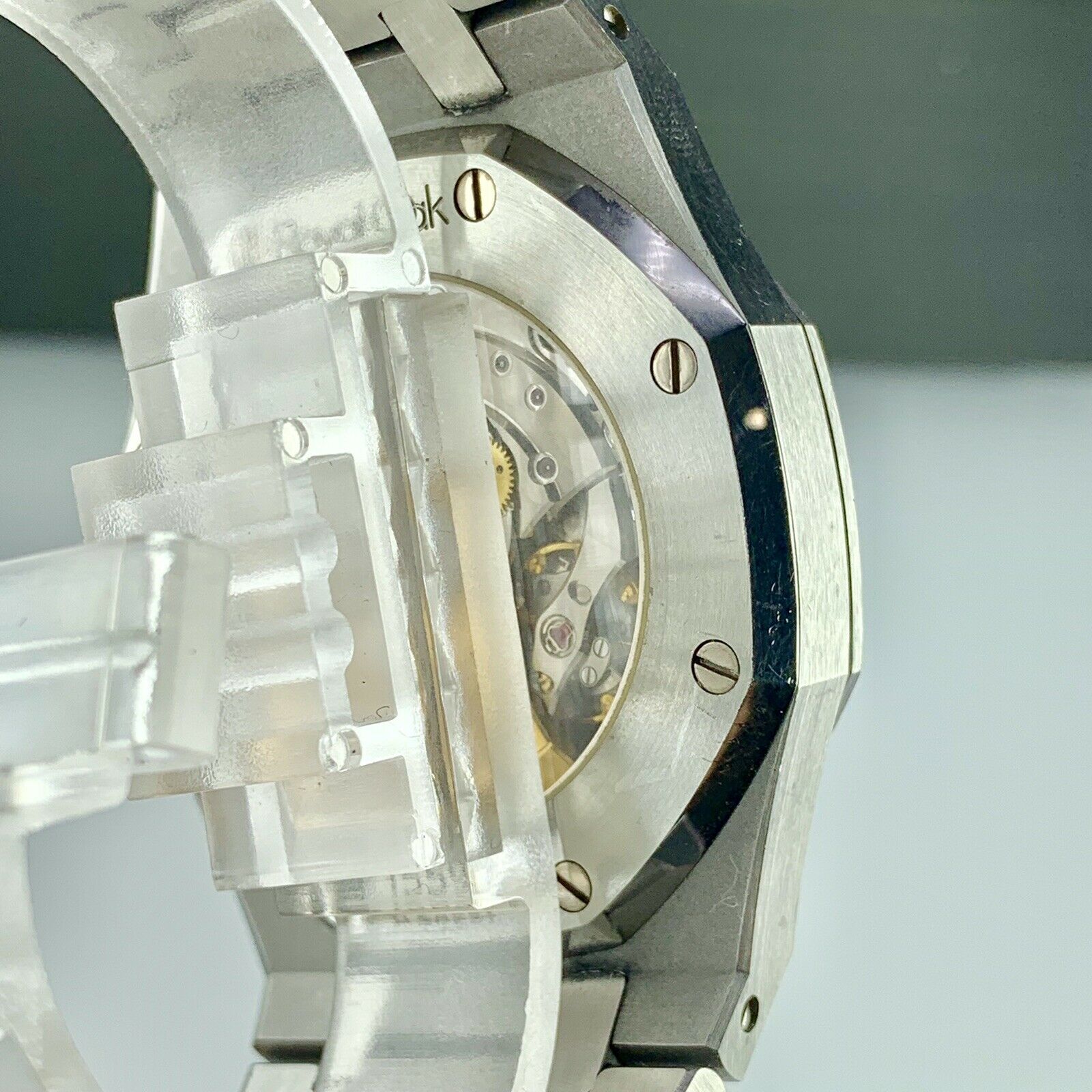 2012 Audemars Piguet Royal Oak 39mm 15300st.oo.1220st.01 SS Watch
