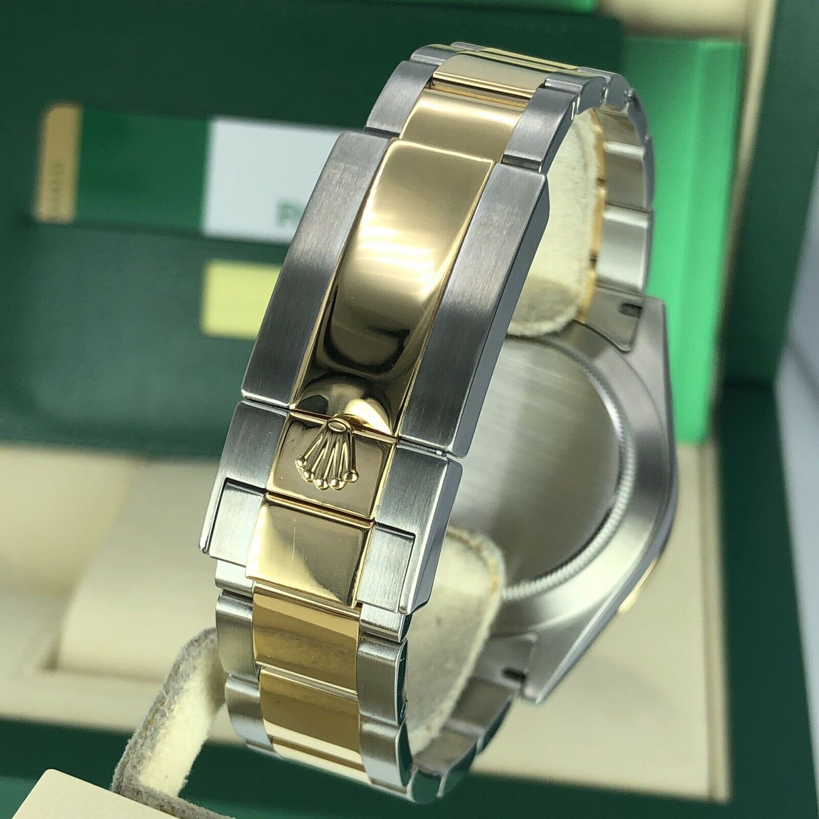 2017 Rolex Daytona 116523 Two Tone Gold Steel With Box & Card Mint Condition