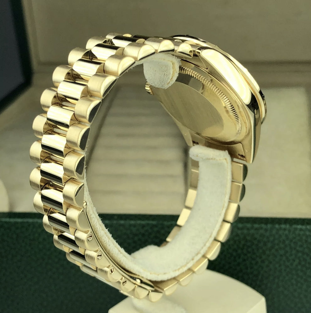 2003 Rolex Day-Date 118238 Factory Baguette Bezel & Jubilee Black MOP Dial