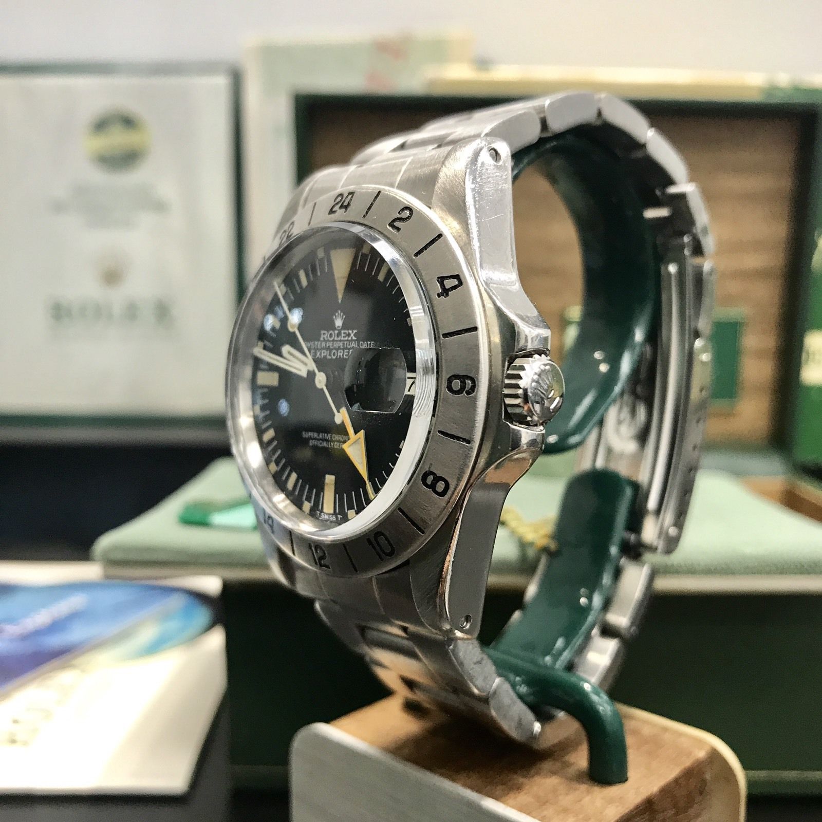 Rolex EXPLORER II 1655 STEVE McQUEEN 4M SERIAL 1976 Full Set Paper