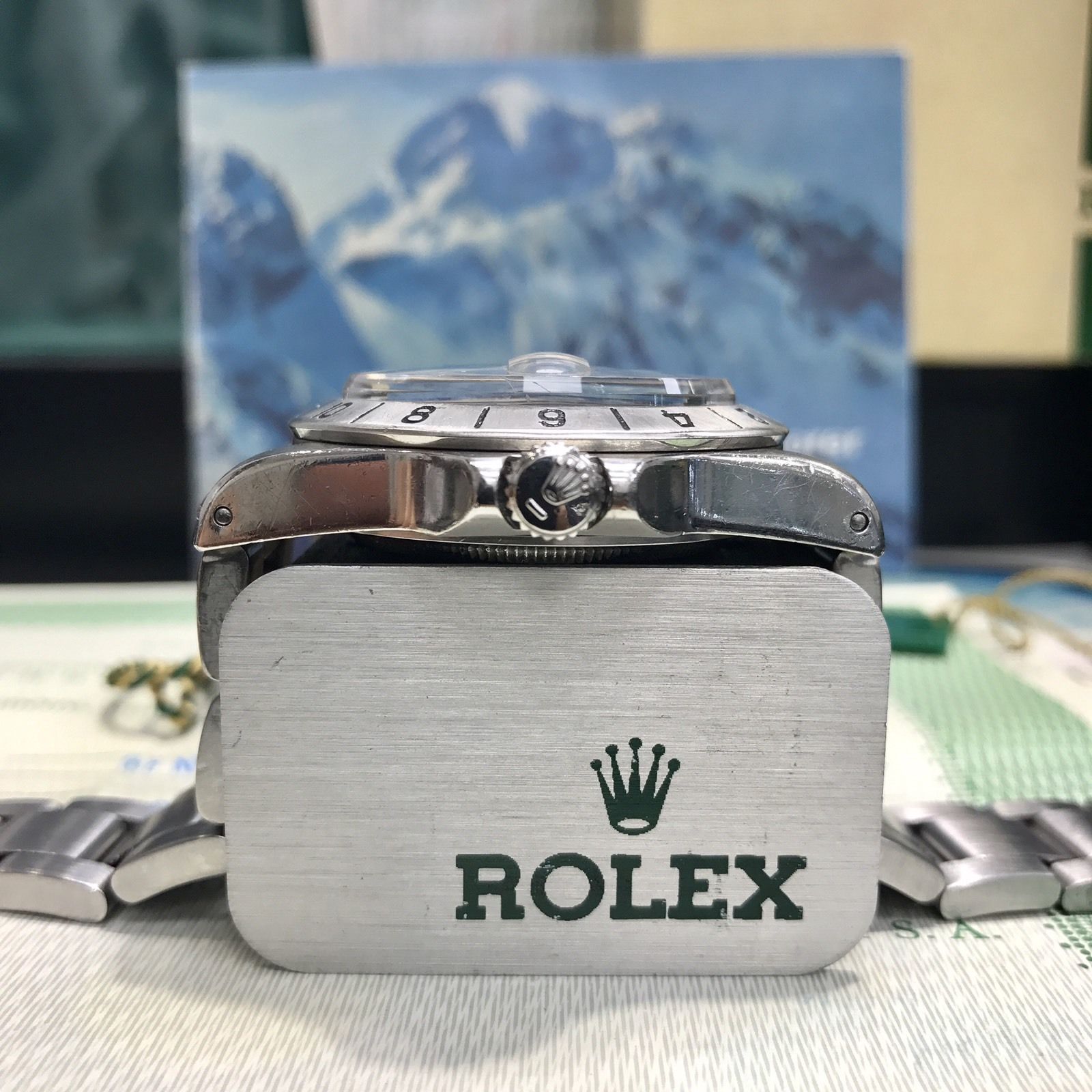 Rolex EXPLORER II 1655 STEVE McQUEEN 4M SERIAL 1976 Full Set Paper