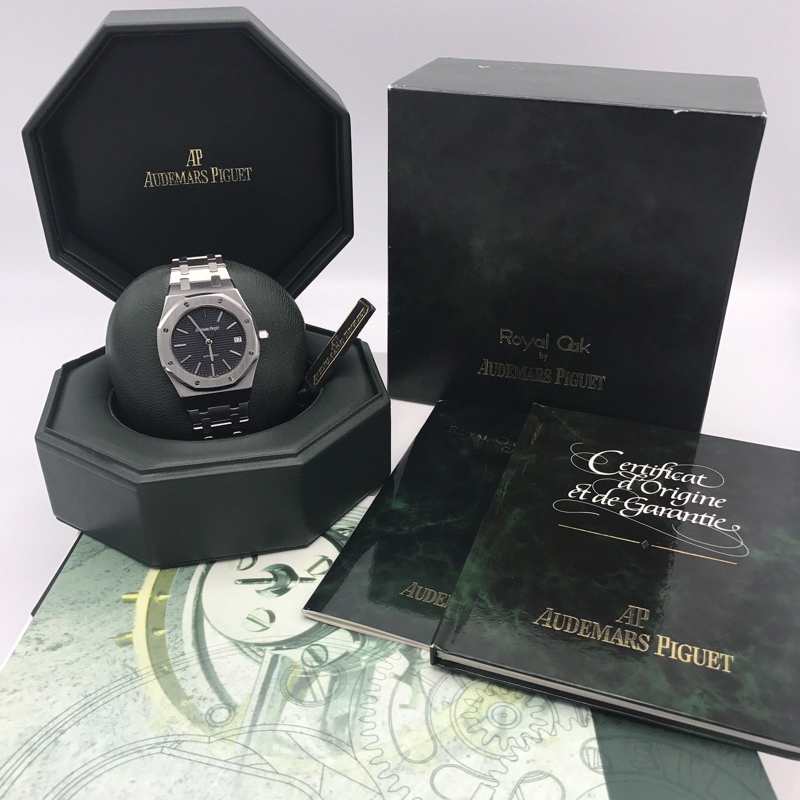 Audemars Piguet Royal Oak 36mm Ref 14790ST Full Set Box Papers Black Dial Mint