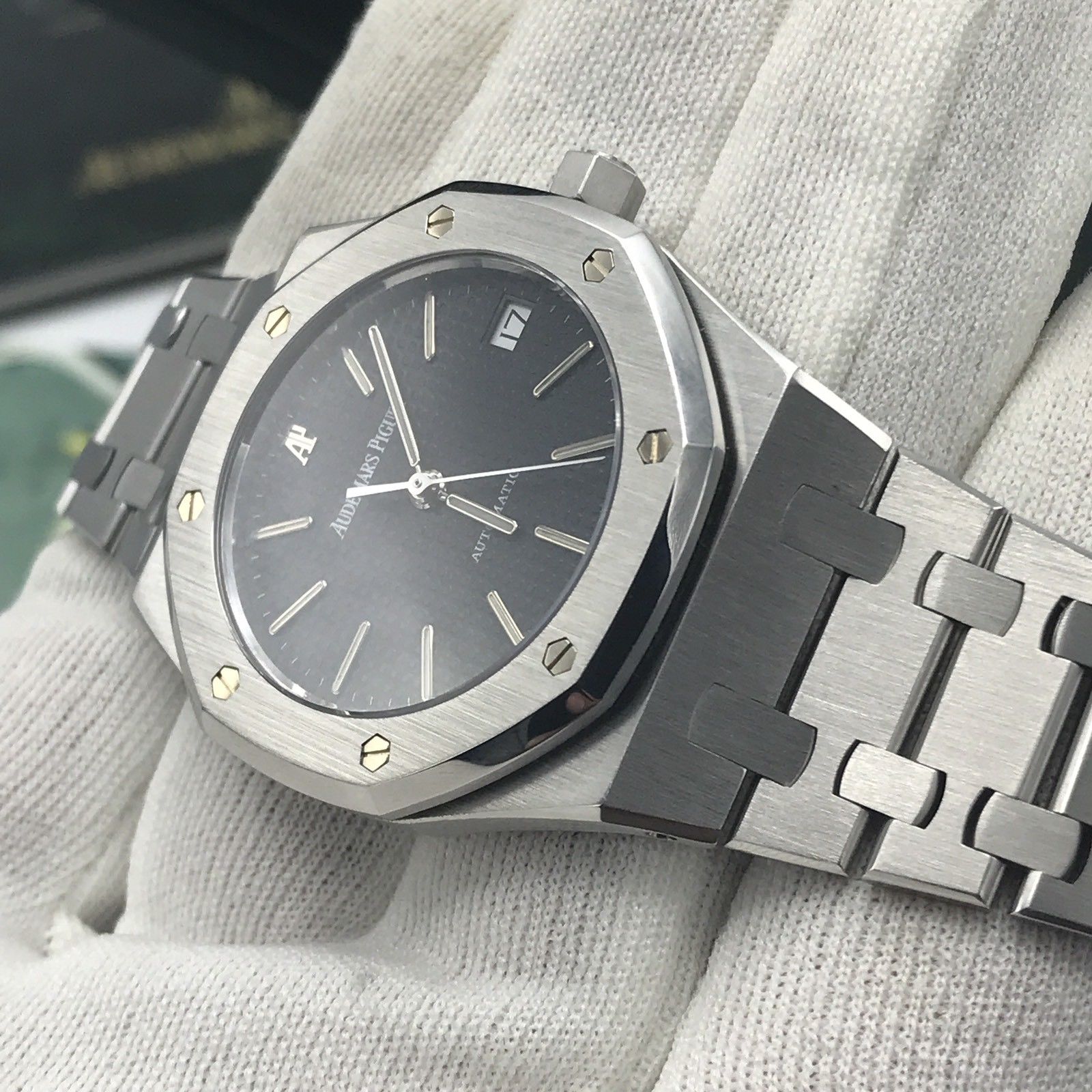 Audemars Piguet Royal Oak 36mm Ref 14790ST Full Set Box Papers Black Dial Mint