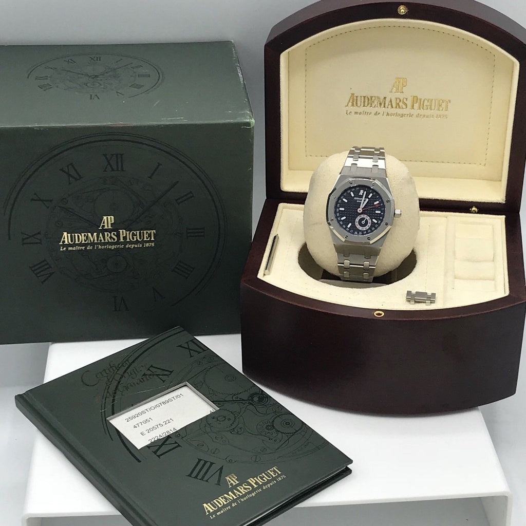 AUDEMARS PIGUET ROYAL OAK QUANTIEME ANNUEL REF 25920 BLUE DIAL 36.5MM FULL SET