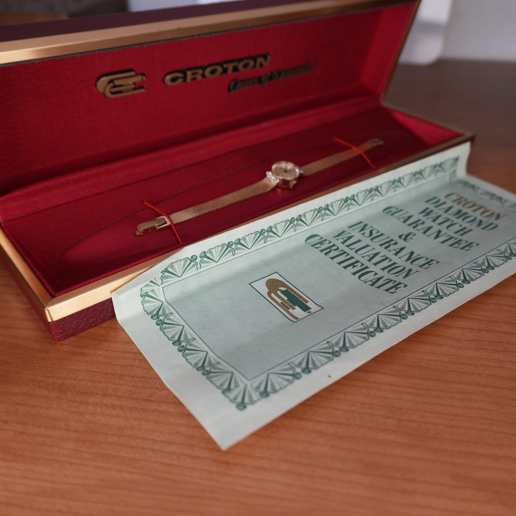 Croton Queen of Diamonds Solid 14k Gold Ladies Watch 15mm NOS with Diamonds Box and Paper