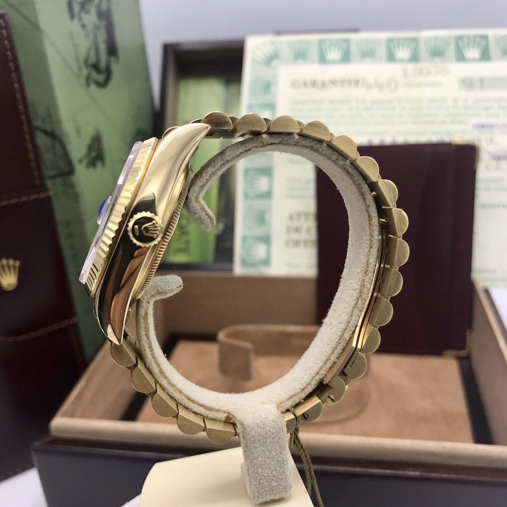 Vintage Rolex Day Date 18038 Solid 18k Gold Blue Diamond Factory Dial Full Set