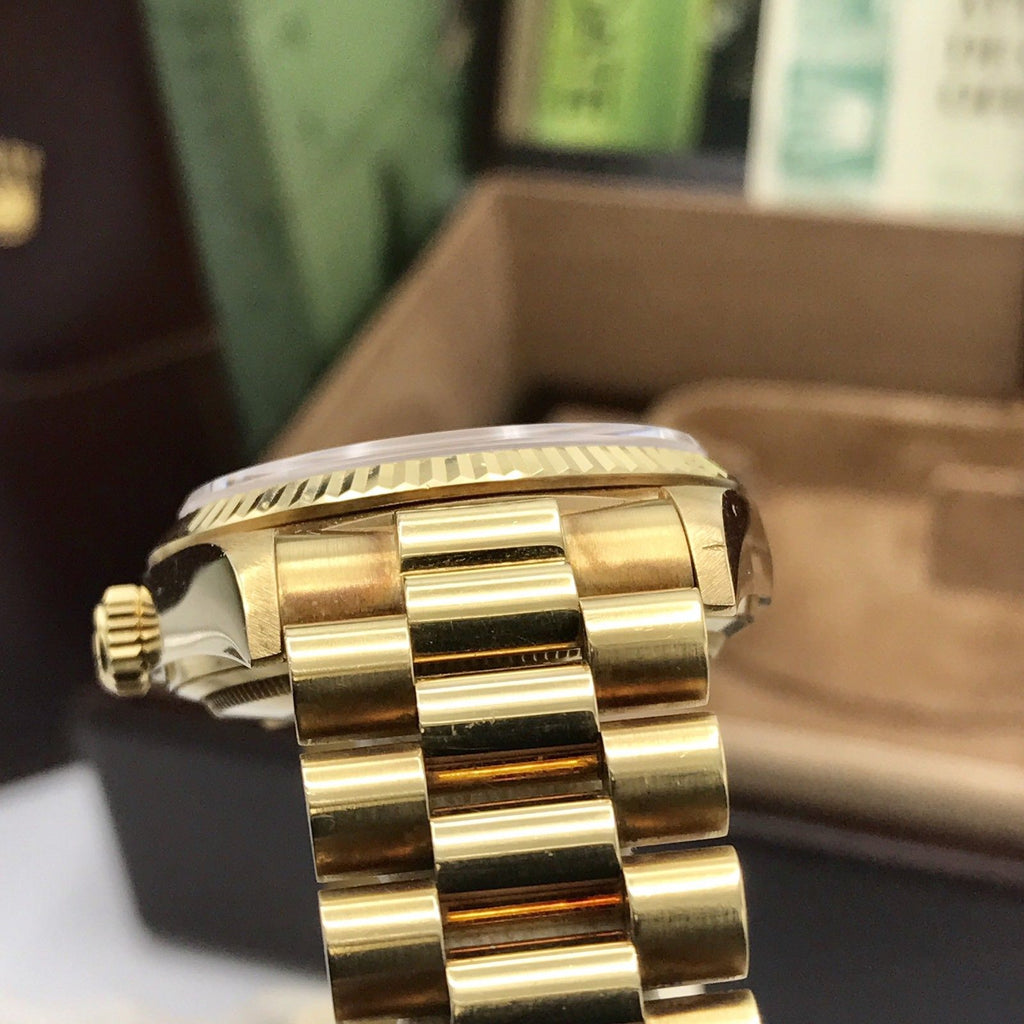 Vintage Rolex Day Date 18038 Solid 18k Gold Blue Diamond Factory Dial Full Set