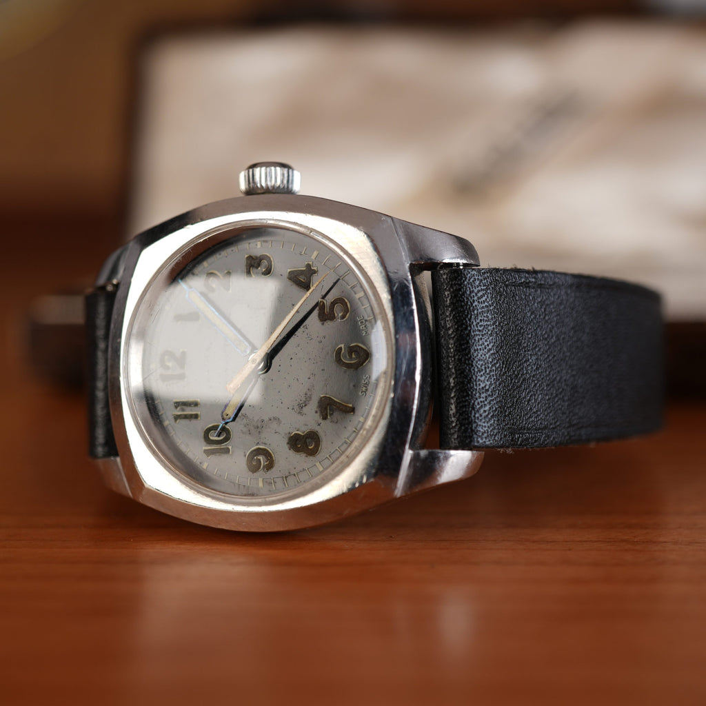 1941 Rolex 3139 Oyster Army Chronometer Black Gilt Dial with Box