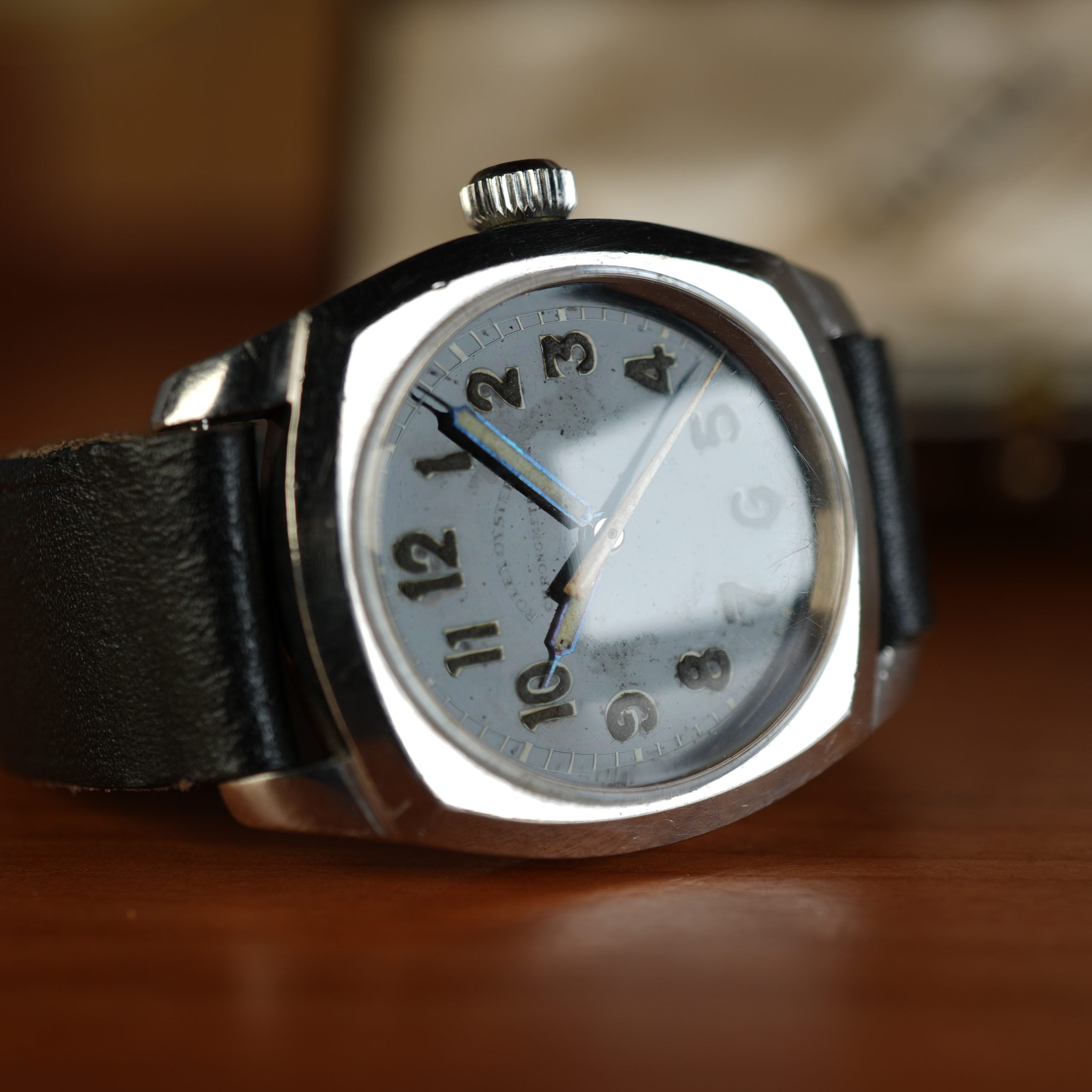 1941 Rolex 3139 Oyster Army Chronometer Black Gilt Dial with Box