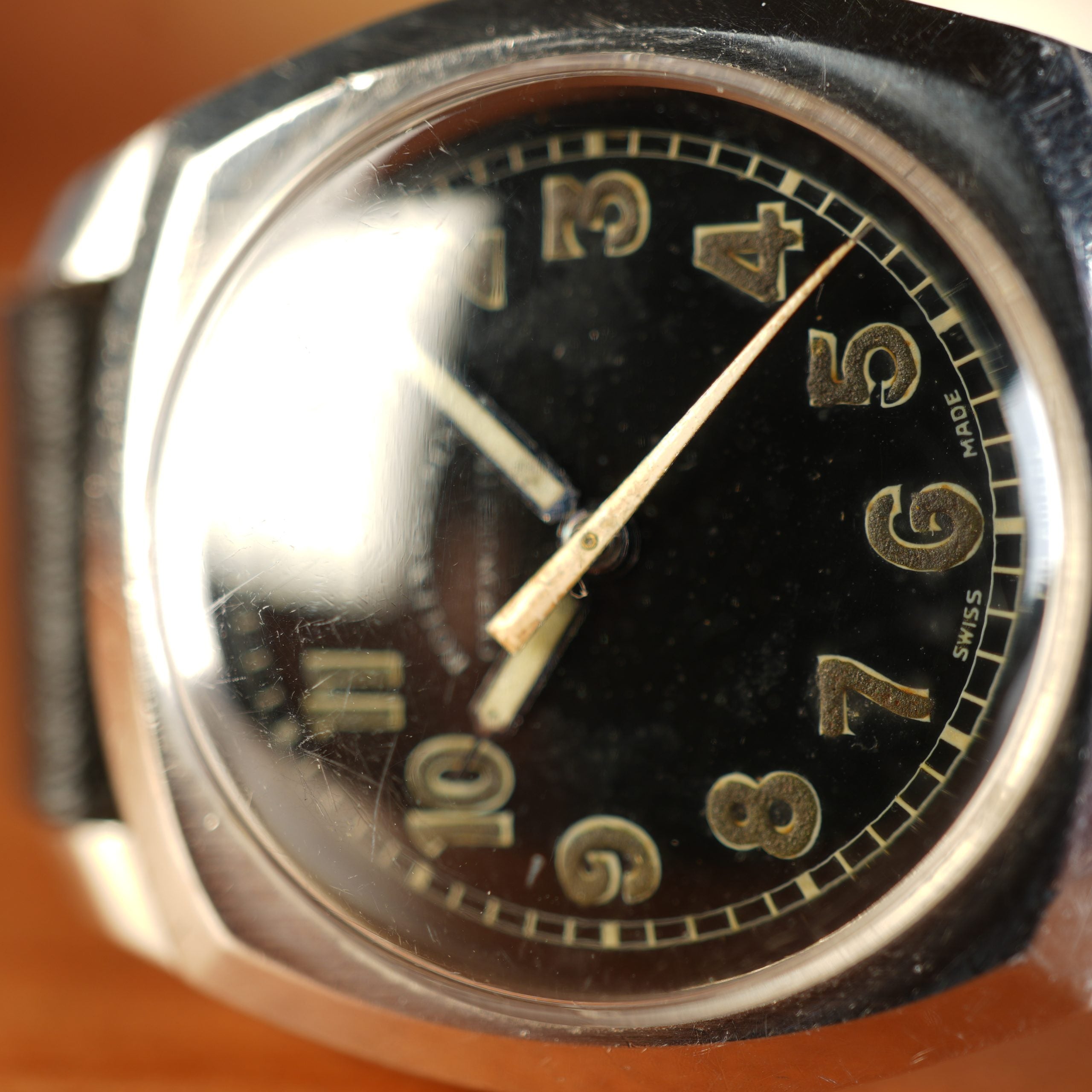1941 Rolex 3139 Oyster Army Chronometer Black Gilt Dial with Box