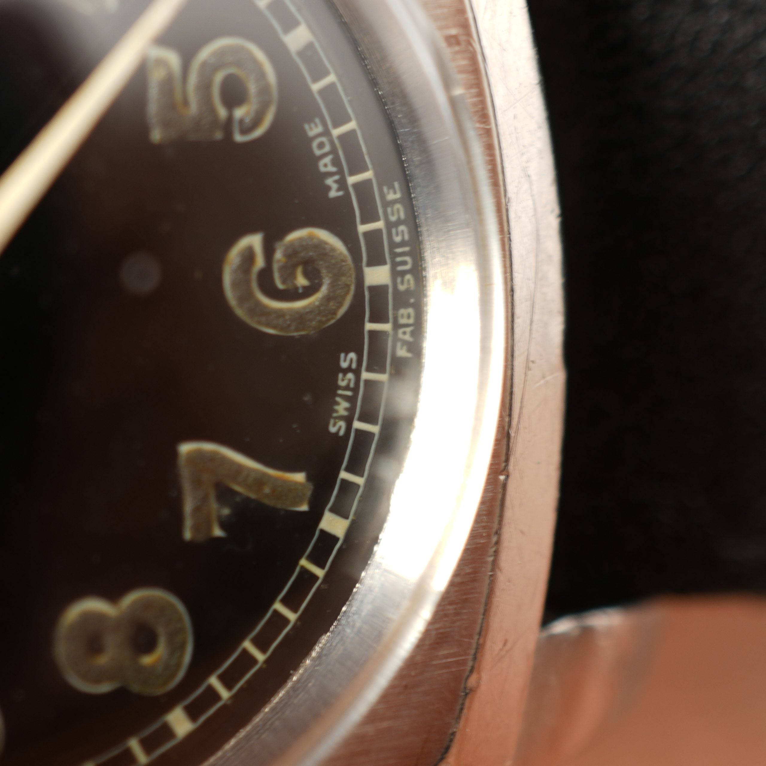 1941 Rolex 3139 Oyster Army Chronometer Black Gilt Dial with Box