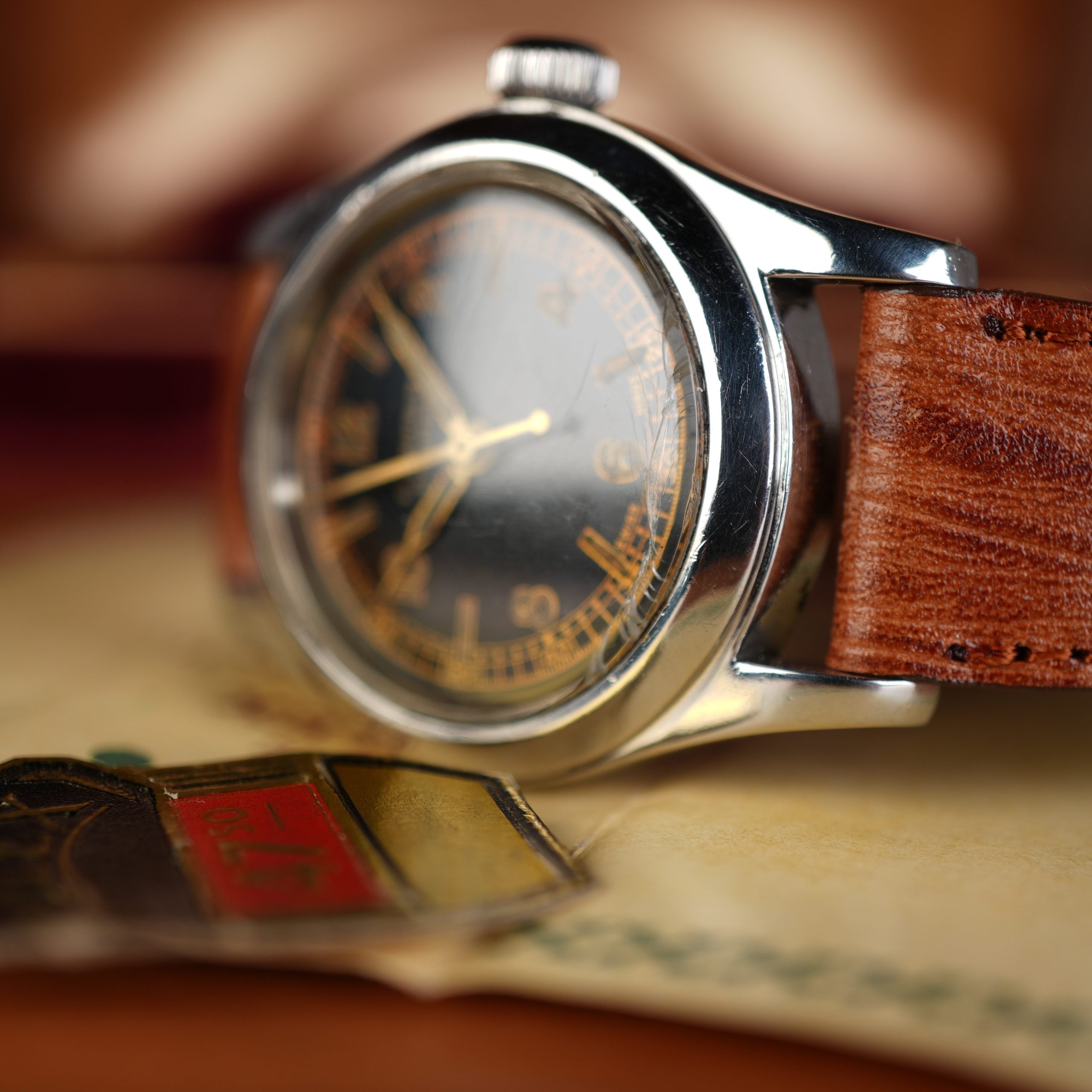 1942 Rolex 3136 Oyster Black Gilt Dial Full Set Box and Papers