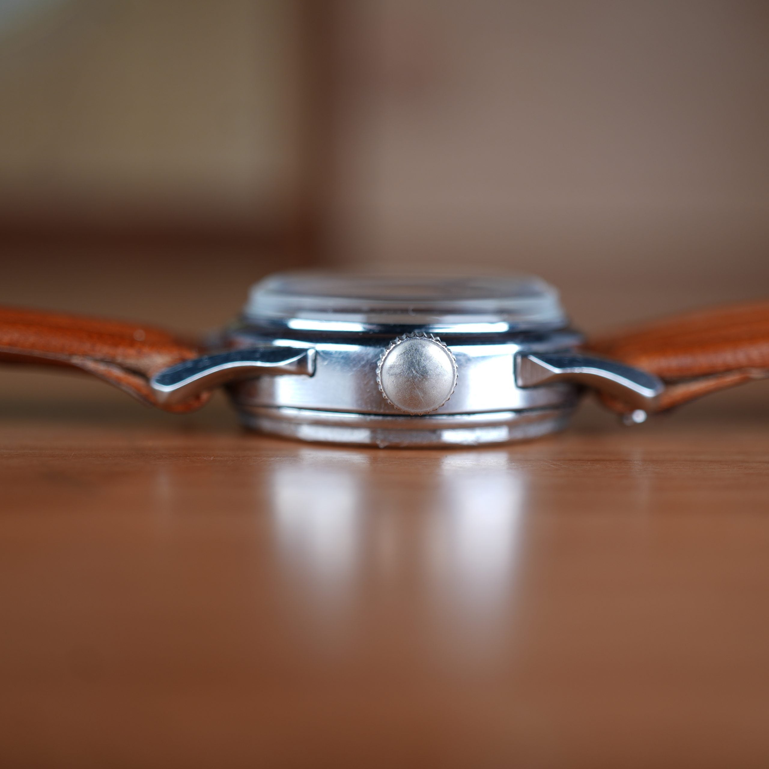1930’s Vintage Tudor Shock Resisting Army Watch