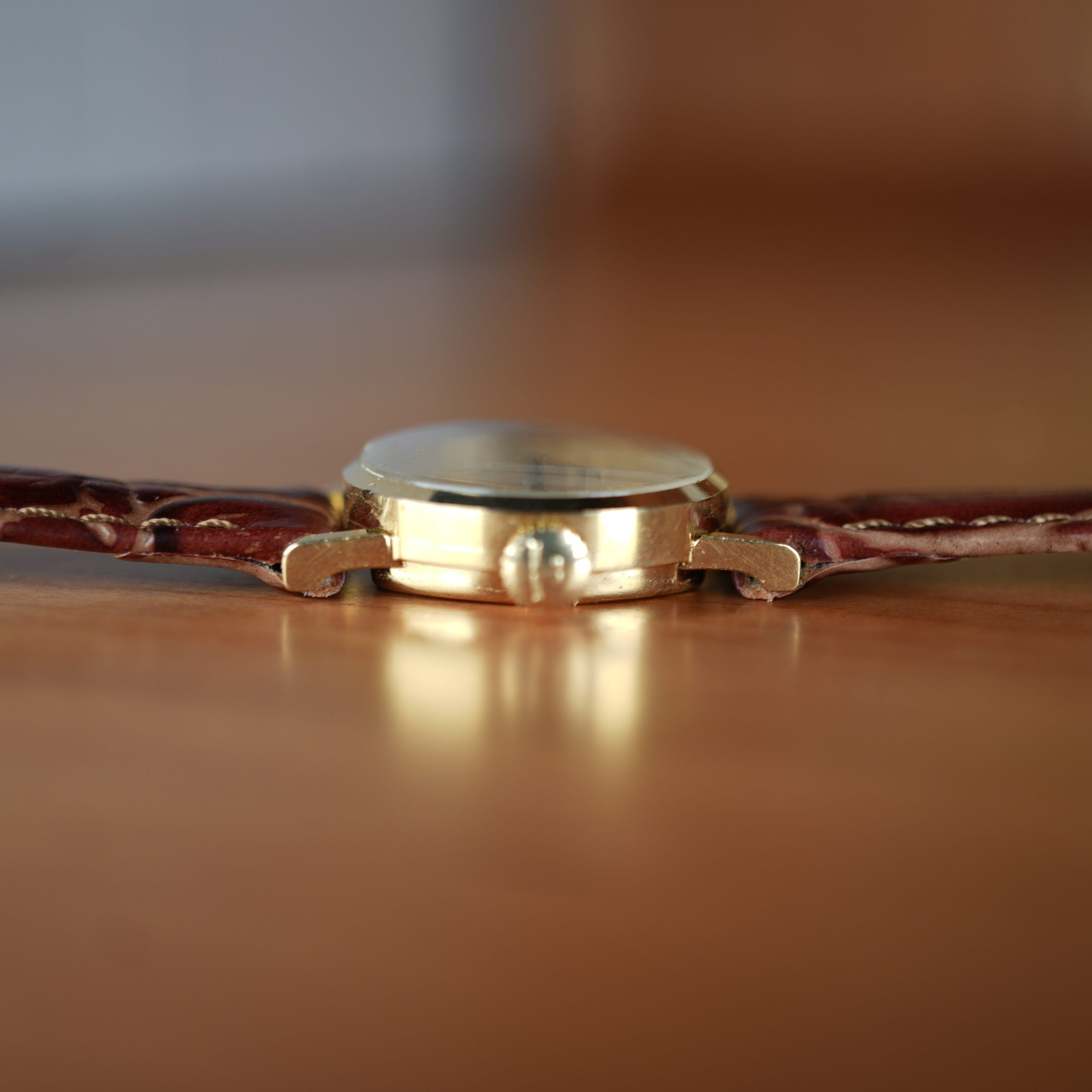 1960’s Jaeger-LeCoultre 642 Ladies 14K Gold Mid-Century Dress Watch Original Dial Freshly Serviced