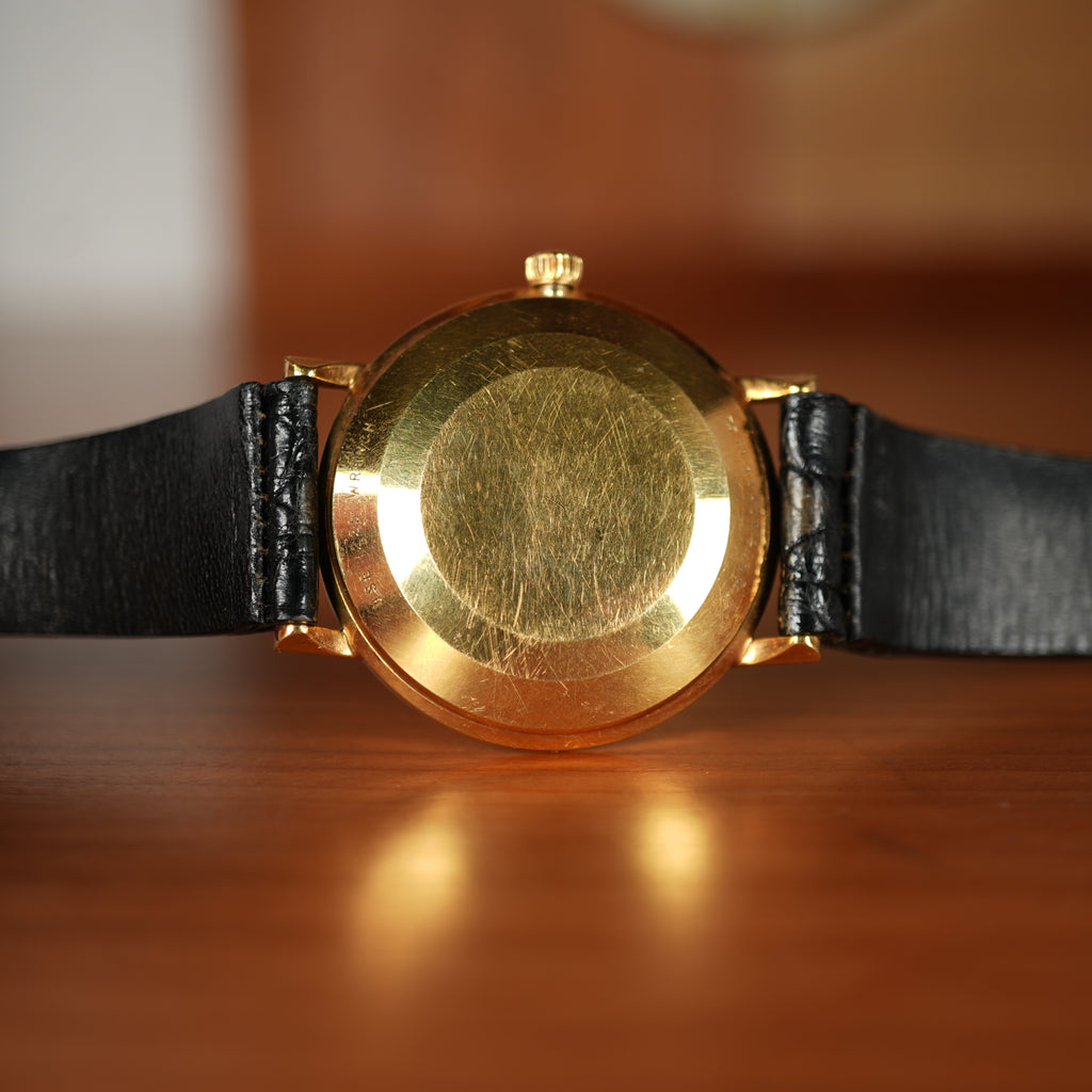 1960’s LeCoultre Master Mariner Ref. 3051-883 Automatic Date 18K Yellow Gold Unpolished