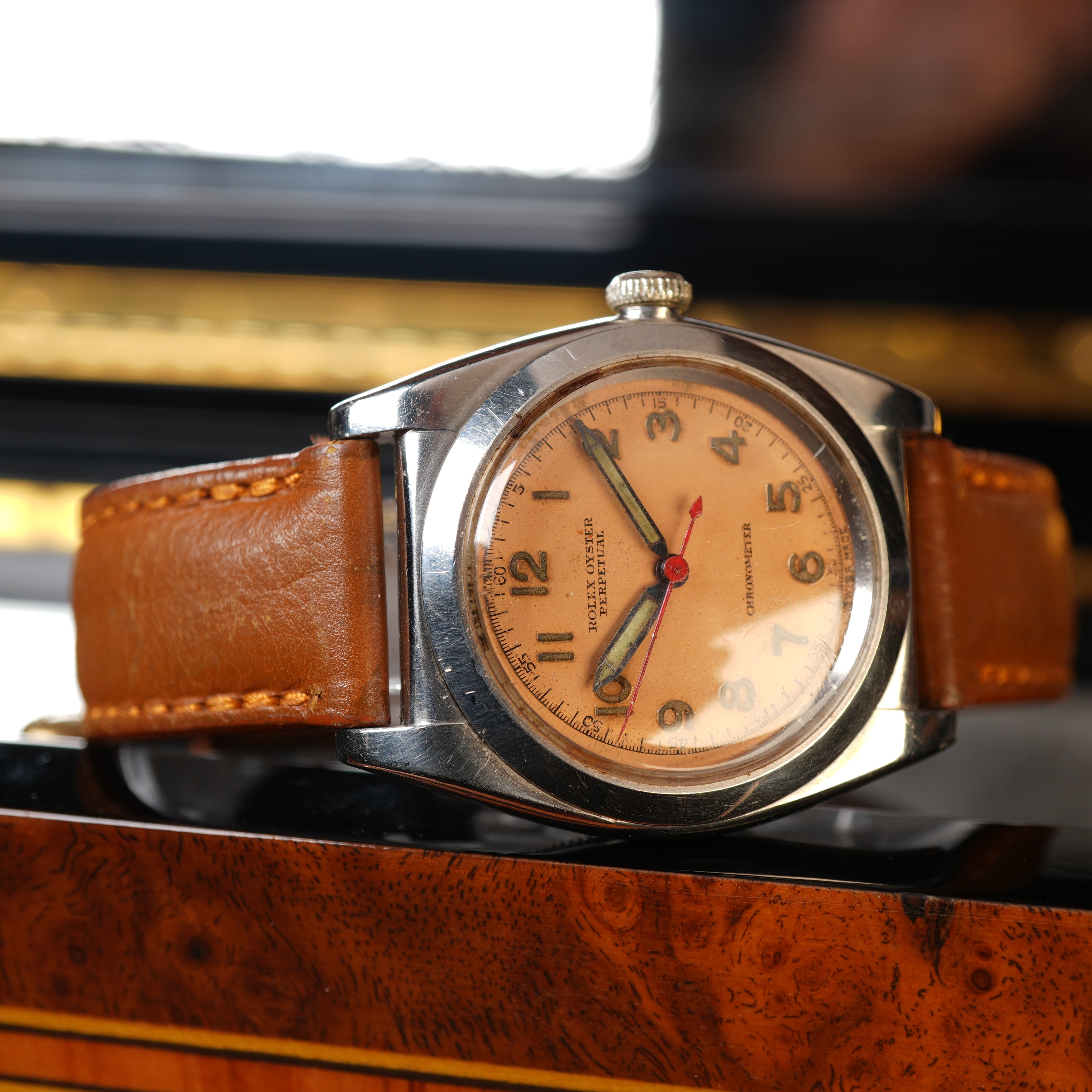1942 Rolex 3134 Bubbleback Oyster Perpetual Unpolished with Rare Salmon Dial