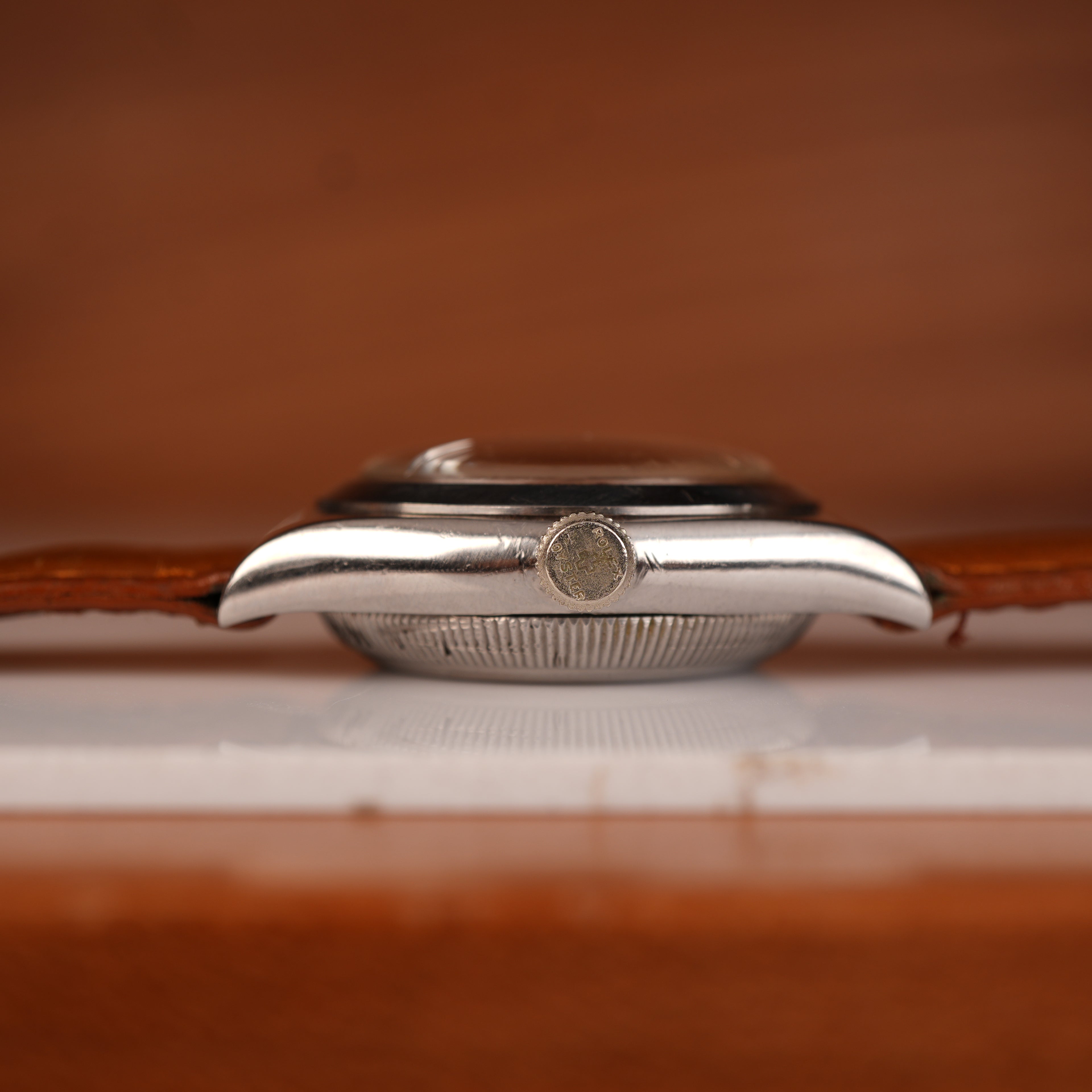 1942 Rolex 3134 Bubbleback Oyster Perpetual Unpolished with Rare Salmon Dial