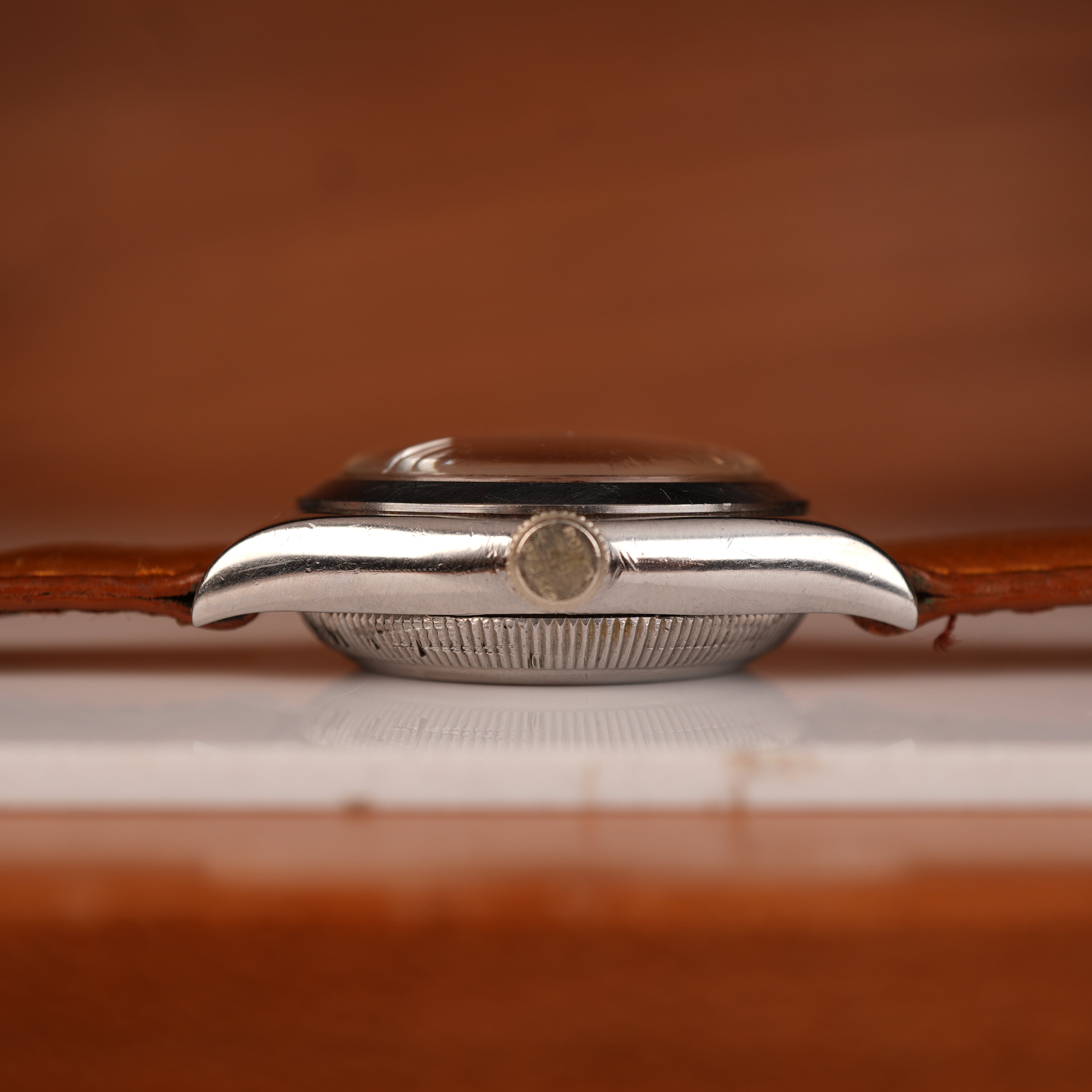 1942 Rolex 3134 Bubbleback Oyster Perpetual Unpolished with Rare Salmon Dial