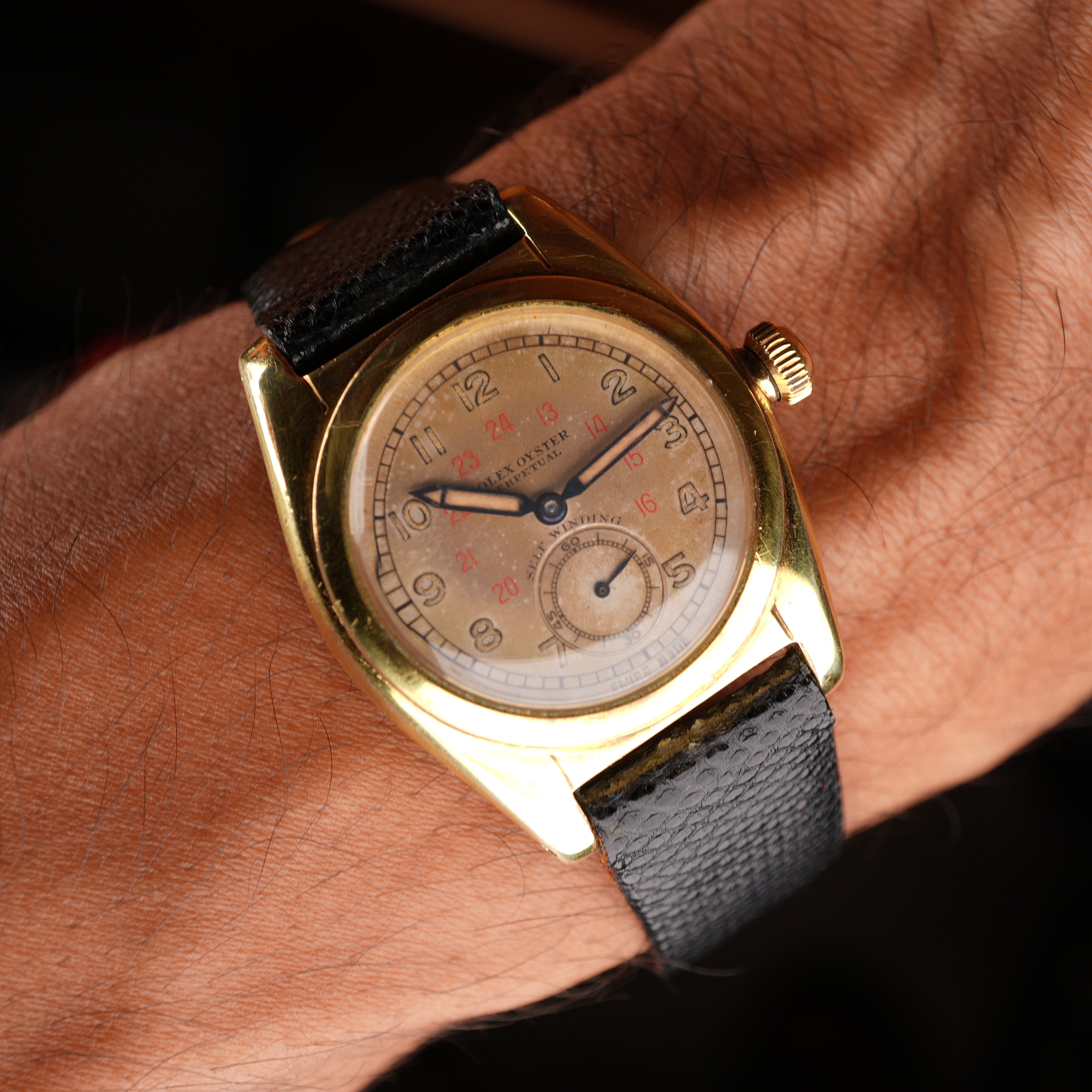 1941 Rolex Bubbleback 2764 Big Crown with Big Sub-Dial Untouched Dial