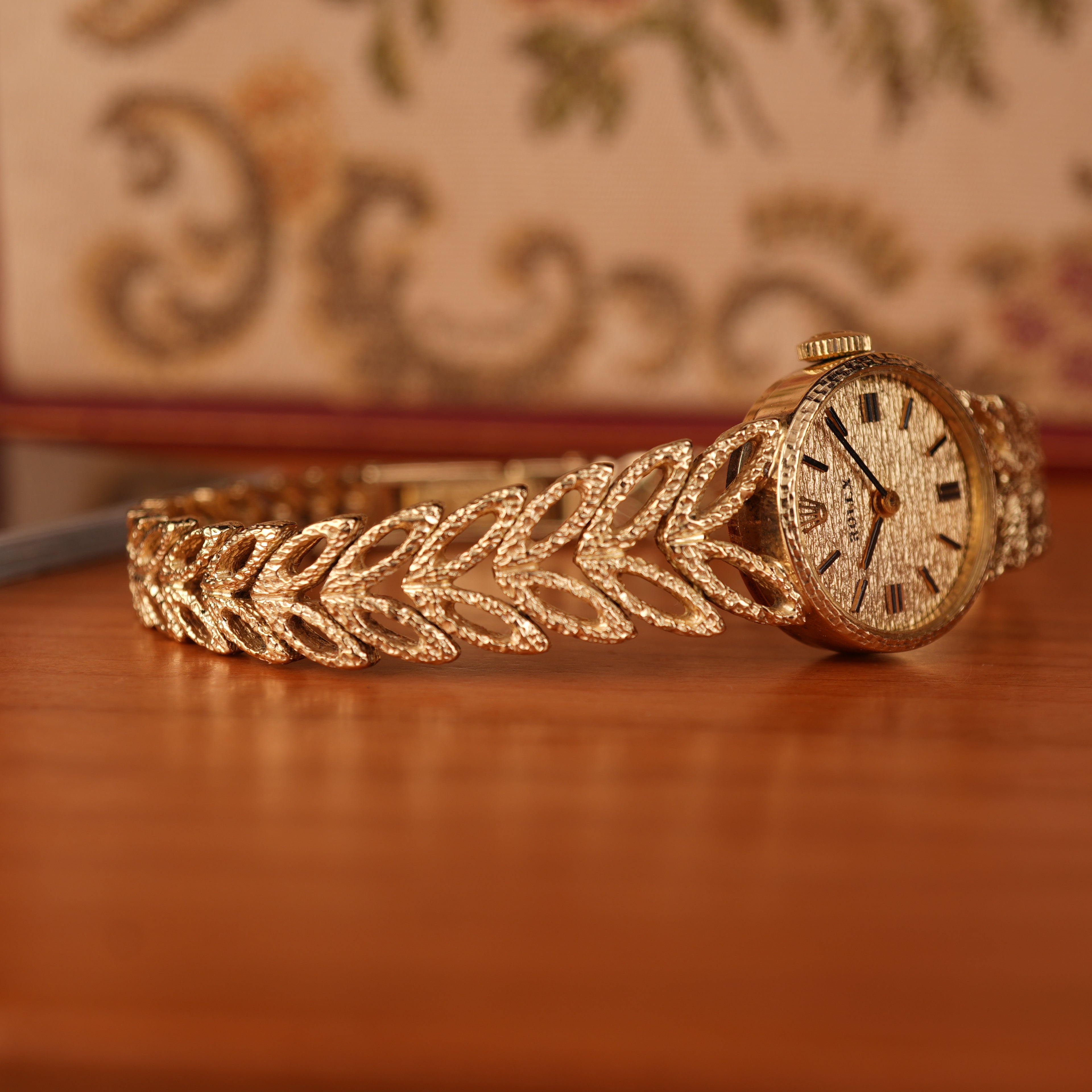 Vintage 1970s Rolex “Golden Leaves” Solid Gold Bracelet Cocktail Ladies Watch With Box