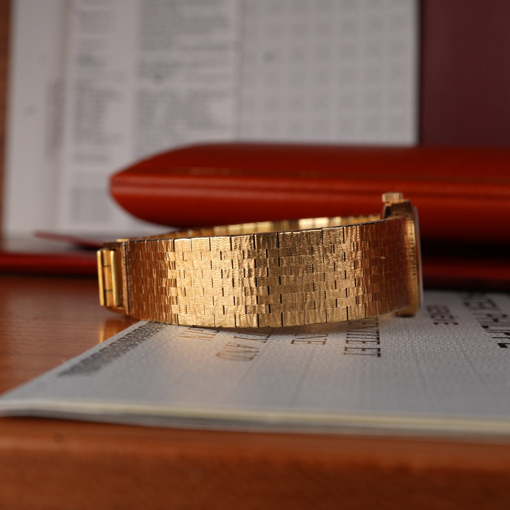 1981 Patek Philippe Golden Ellipse Ref. 3371/1 18K Yellow Gold Beyer Double Signed Full Set
