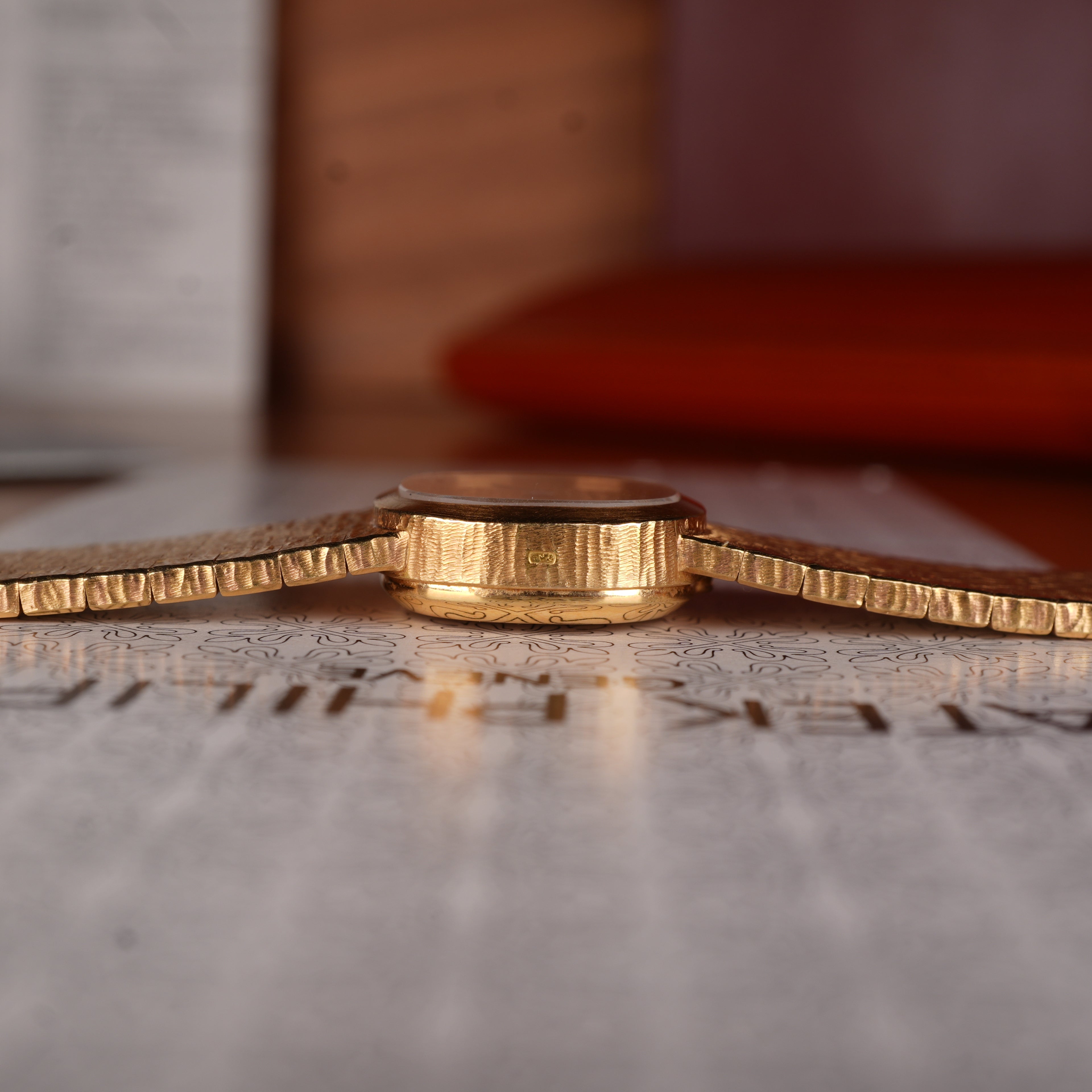1981 Patek Philippe Golden Ellipse Ref. 3371/1 18K Yellow Gold Beyer Double Signed Full Set