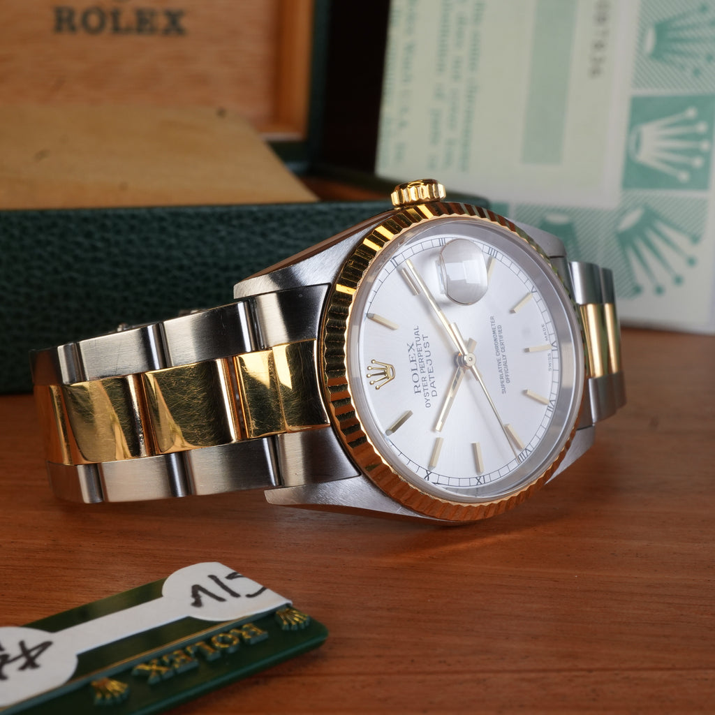2001 Rolex Datejust 16233 Silver Dial Unpolished Box and papers Complete Collector set