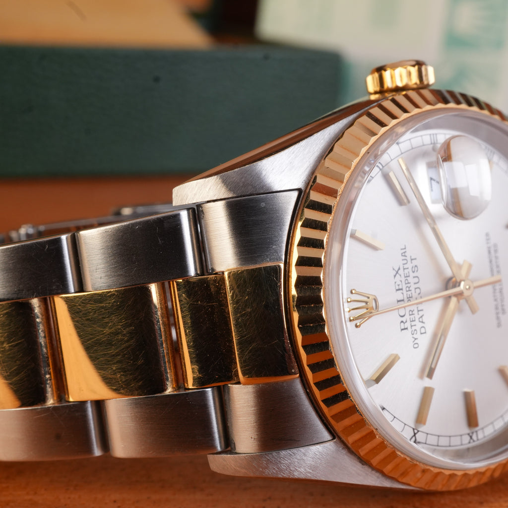 2001 Rolex Datejust 16233 Silver Dial Unpolished Box and papers Complete Collector set
