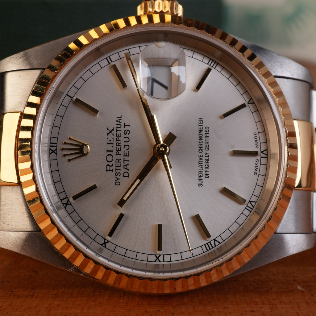 2001 Rolex Datejust 16233 Silver Dial Unpolished Box and papers Complete Collector set