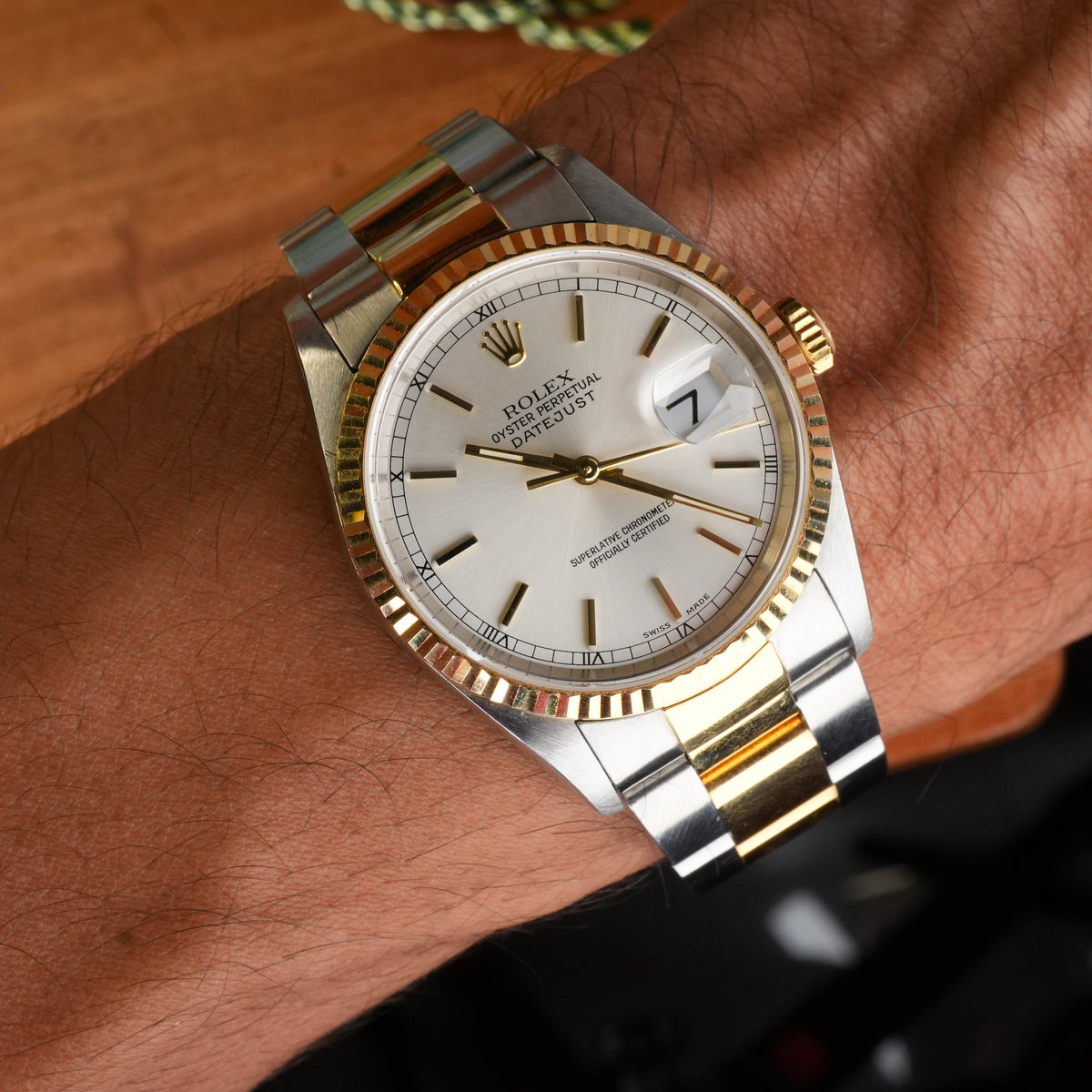 2001 Rolex Datejust 16233 Silver Dial Unpolished Box and papers Complete Collector set