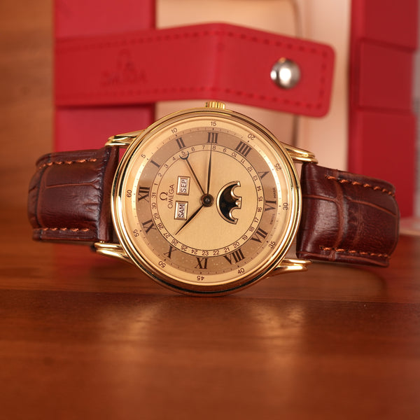 1983 OMEGA REF. 156.003 PHASE DE LUNE Triple Calendar Moon Phase 18k Gold Limited Edition