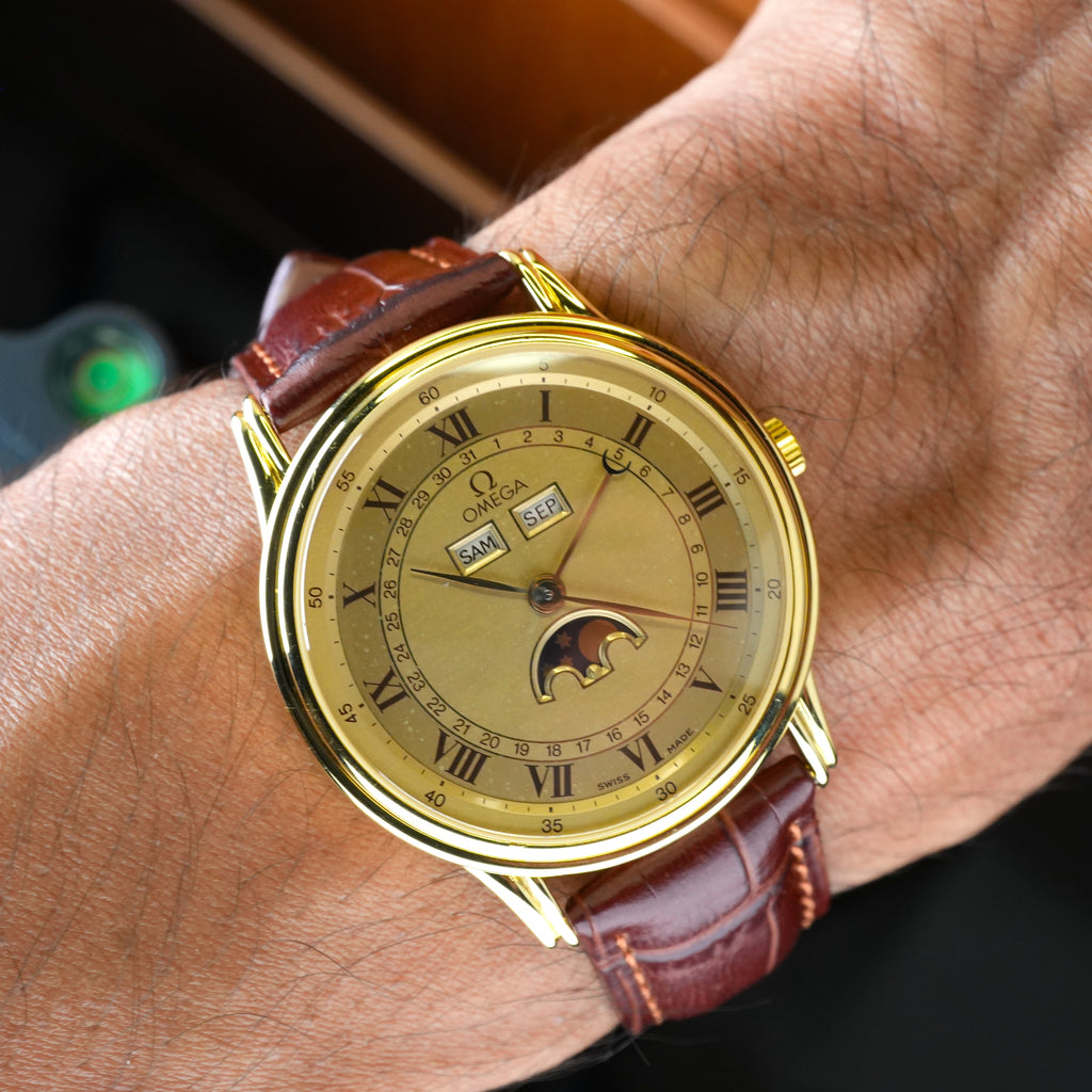 1983 OMEGA REF. 156.003 PHASE DE LUNE Triple Calendar Moon Phase 18k Gold Limited Edition