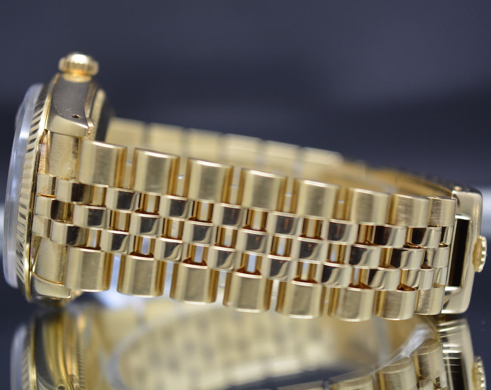 Rolex Date 15037 Solid 14k Gold
