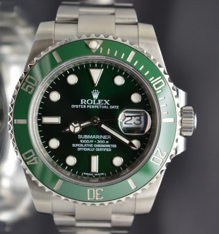 Rolex Submariner 116610LV Green (AKA HULK)